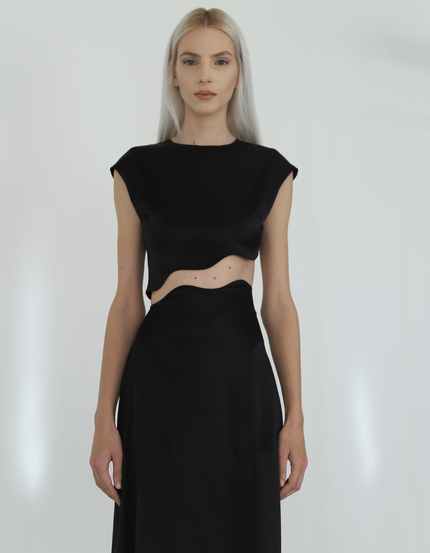 RHEA Silk Top in Black made by MAET