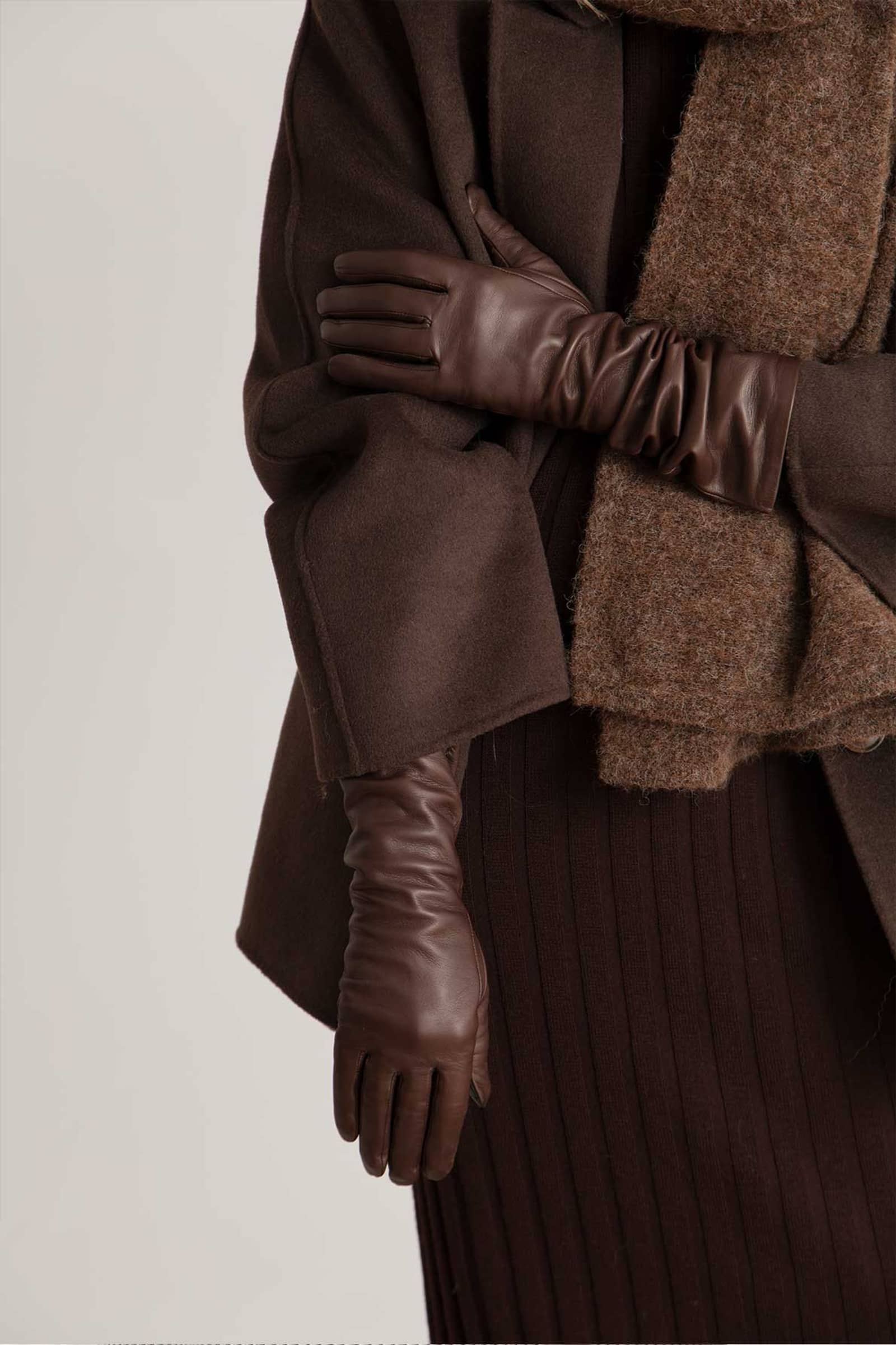 Essentials Long London Tan made by Handsome Stockholm