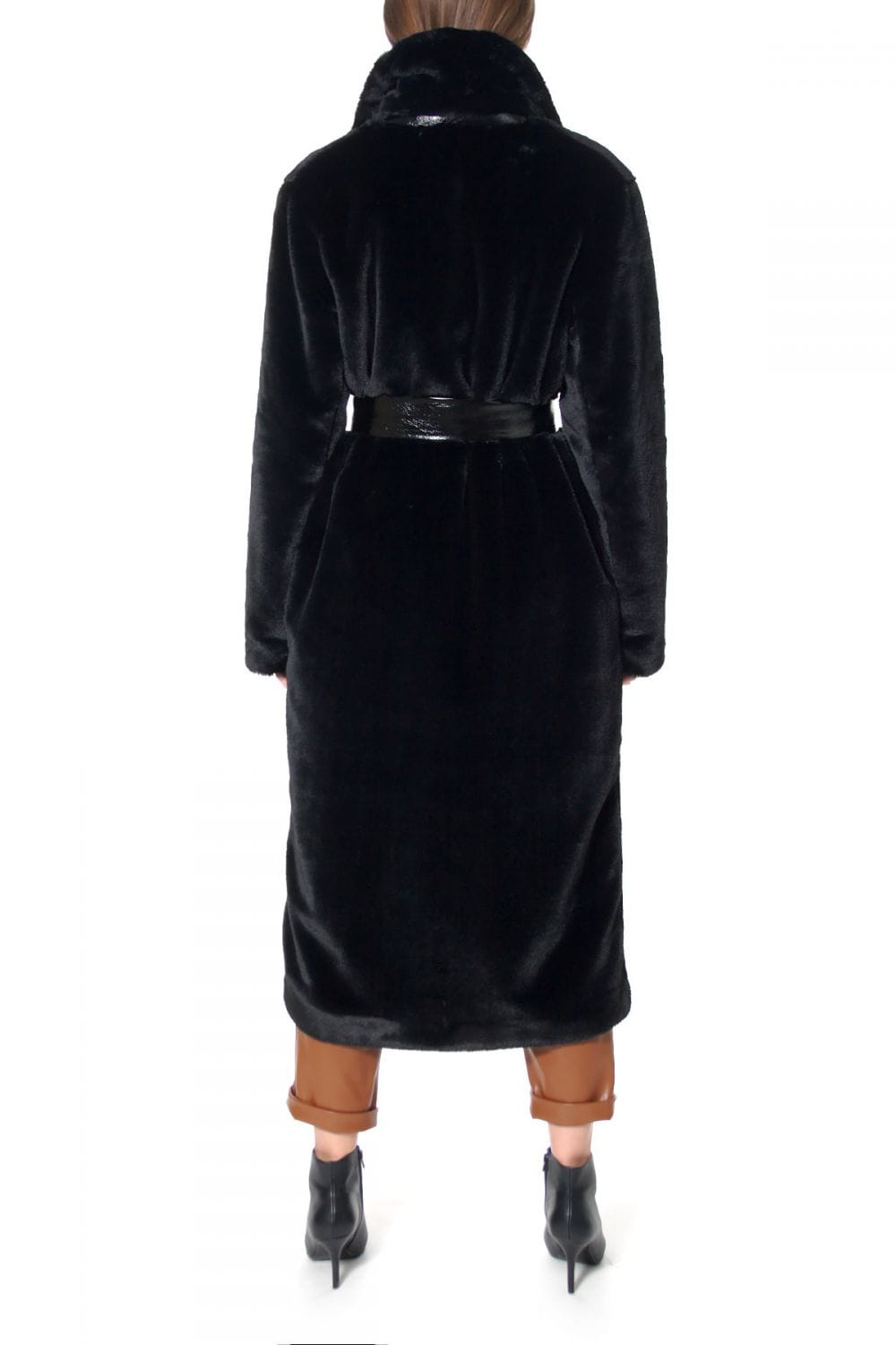 Fur Kylie Warm Black made by HALEWSKI