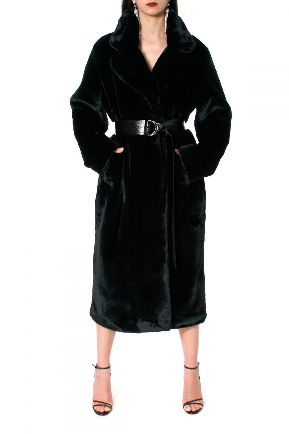 Fur Kylie Warm Black made by HALEWSKI