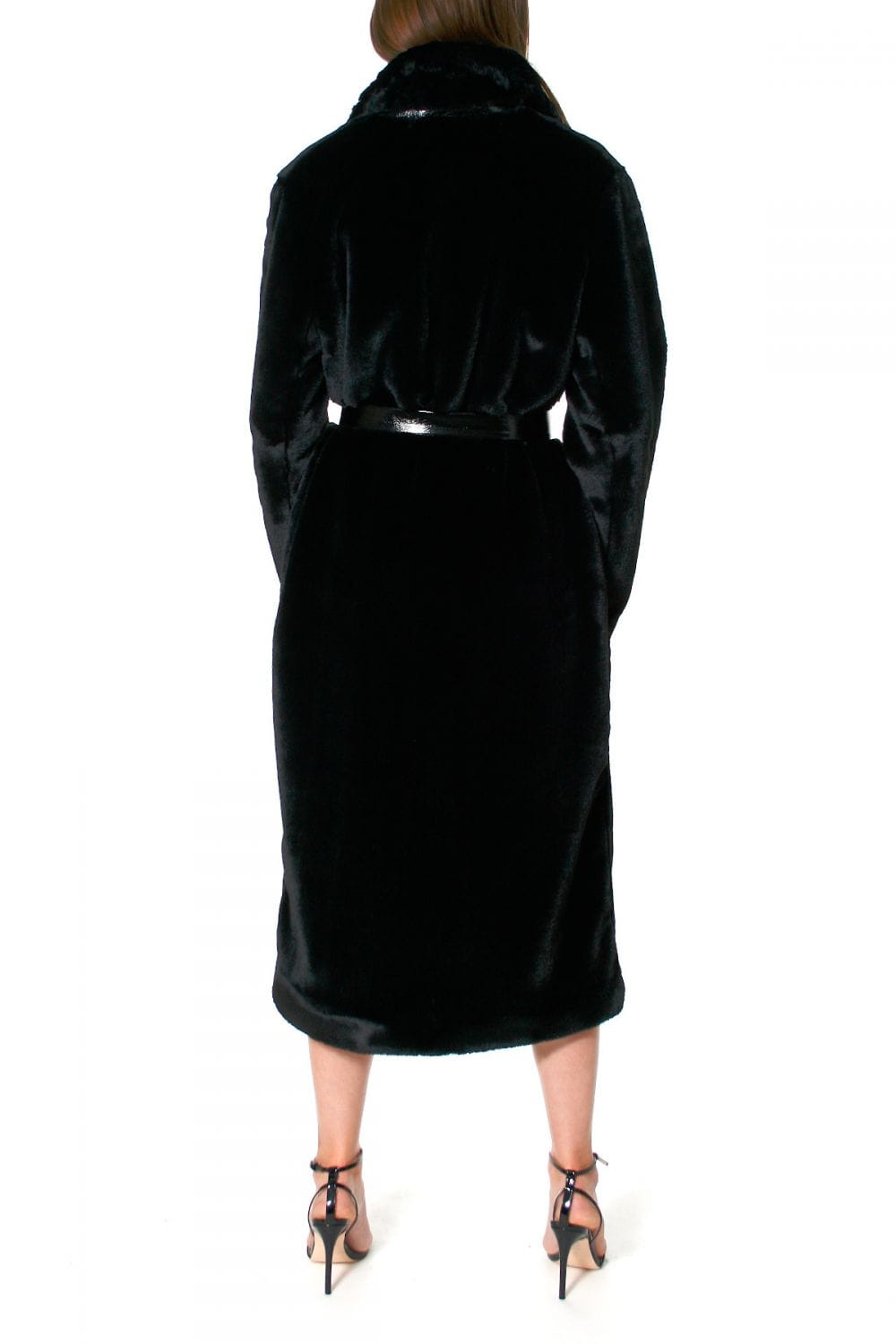 Fur Kylie Warm Black made by HALEWSKI