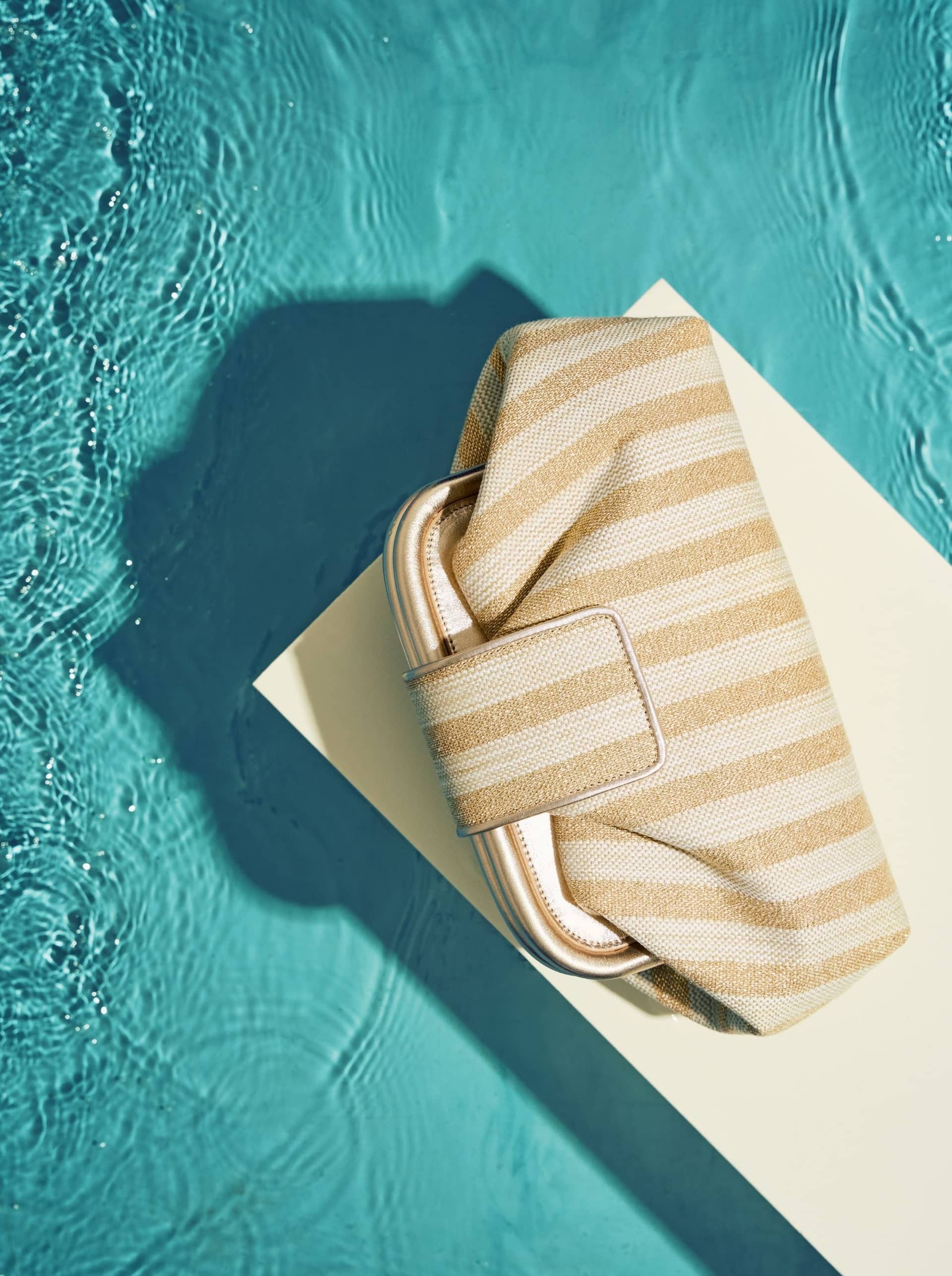 Rosa Beyaz made by Maven Bag