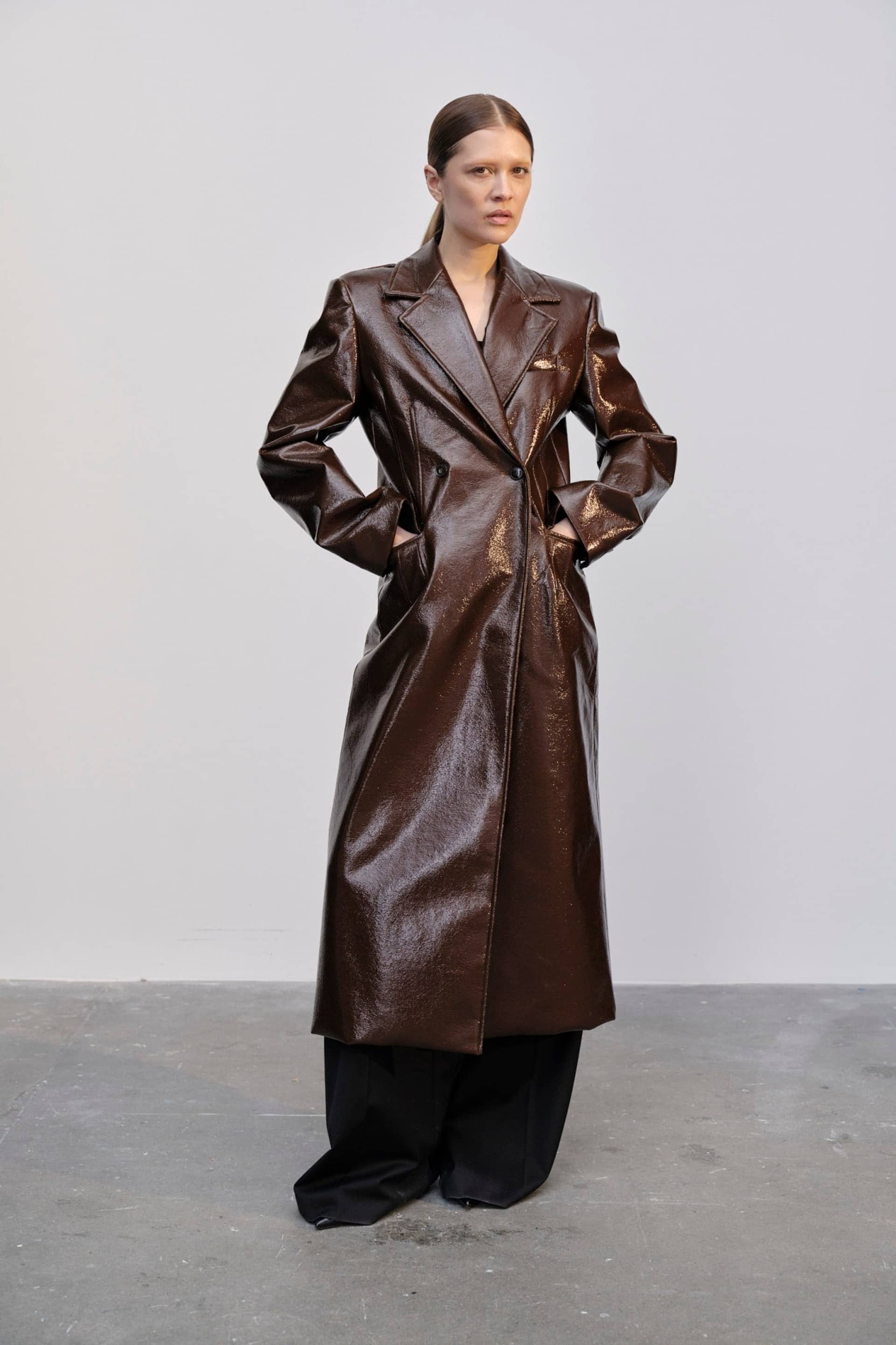 Ultra Coat - Chestnut made by HERSKIND