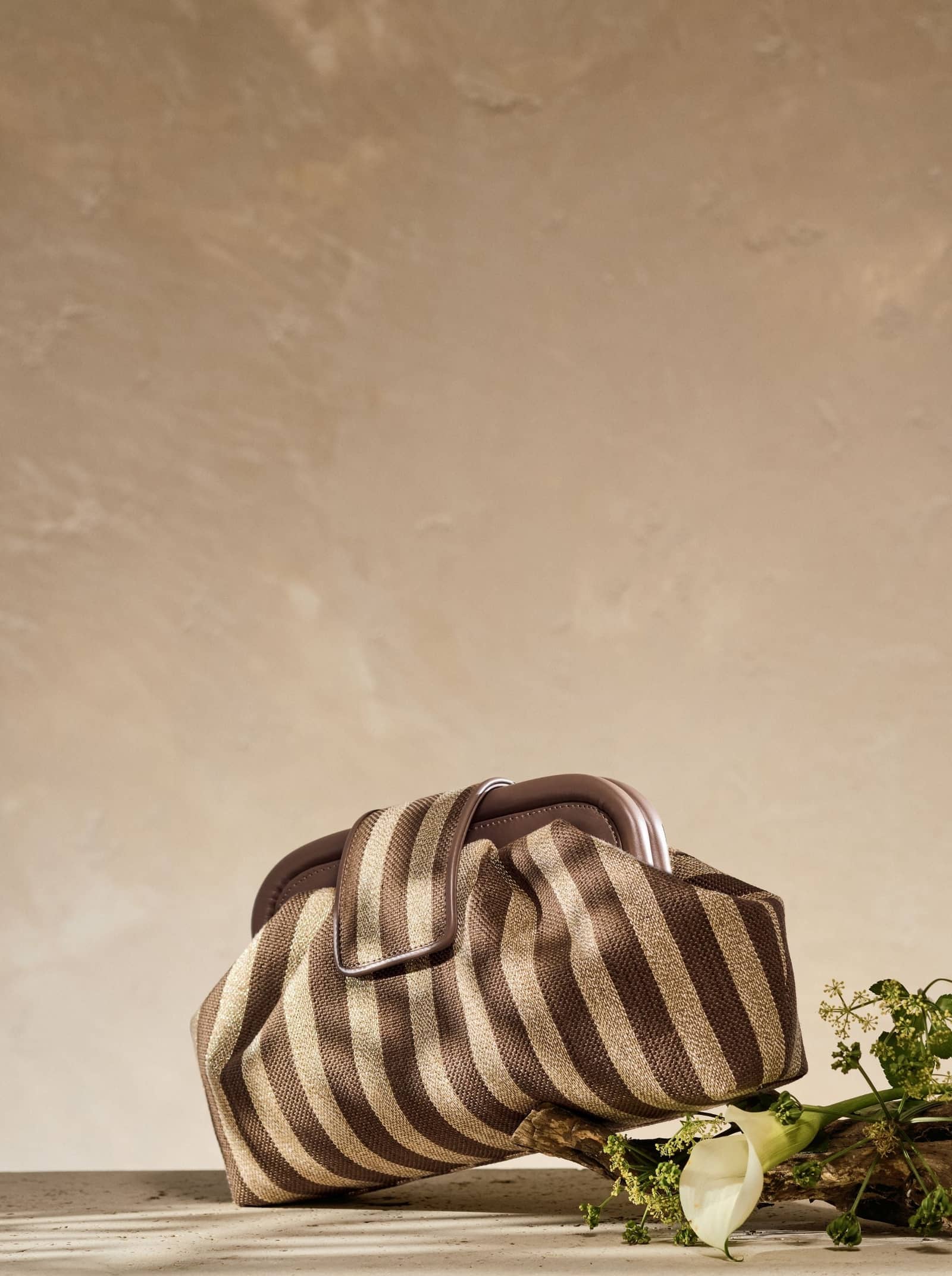 Rosa Mocha made by Maven Bag