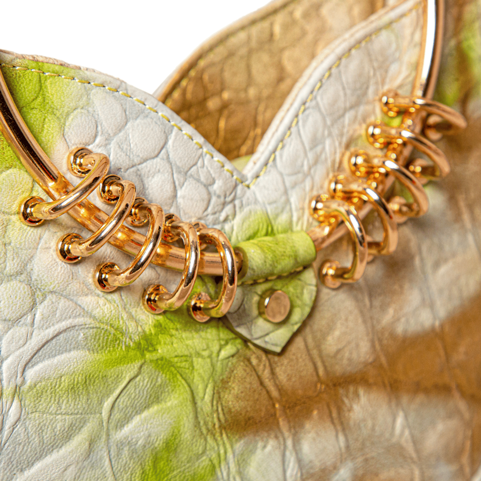 Jari'aa - Pistachio - Metal Top Handle Bag made by ALIEL