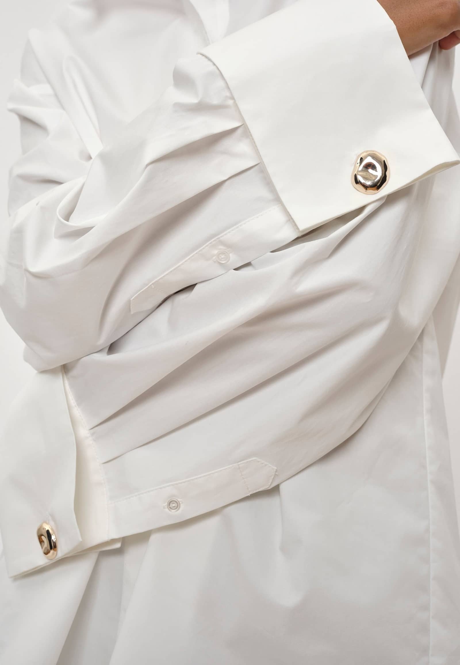 Olga Shirt - White made by HERSKIND