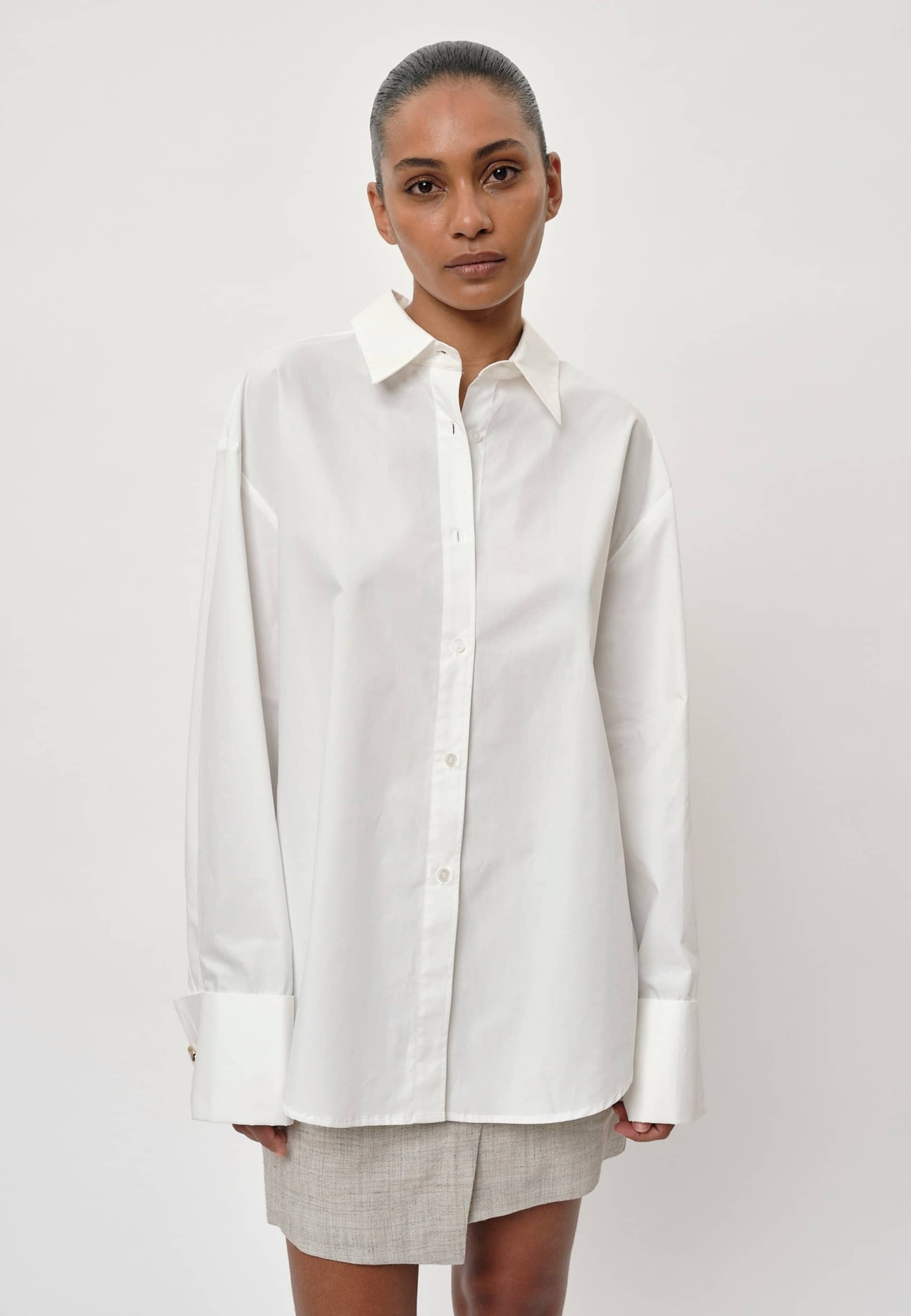Olga Shirt - White made by HERSKIND