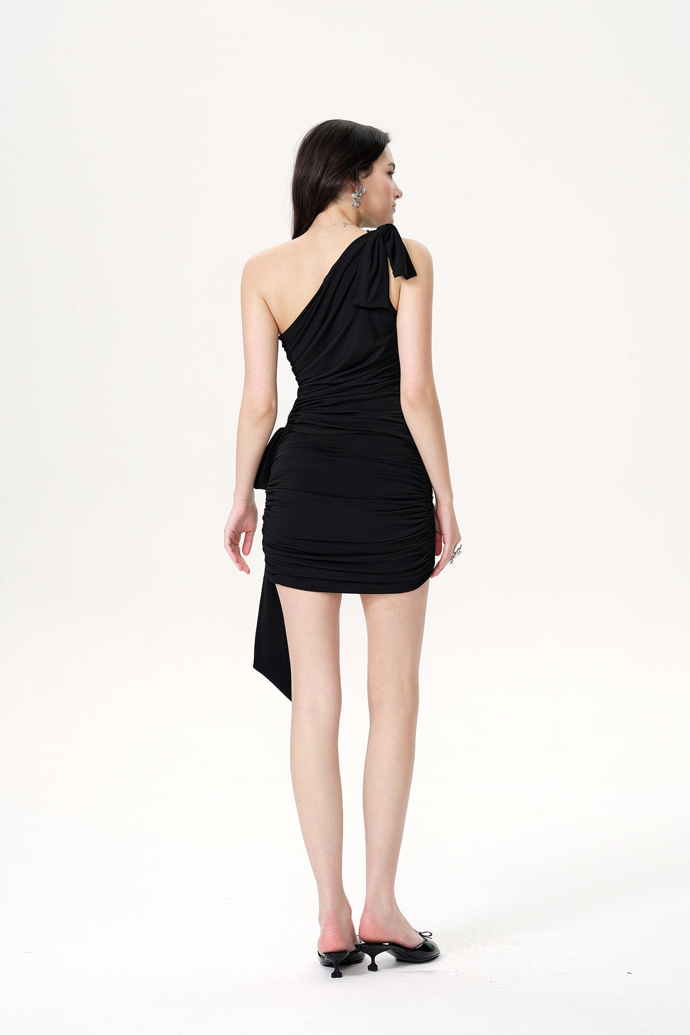 Liu Skirt (Black) made by Nana Jacqueline