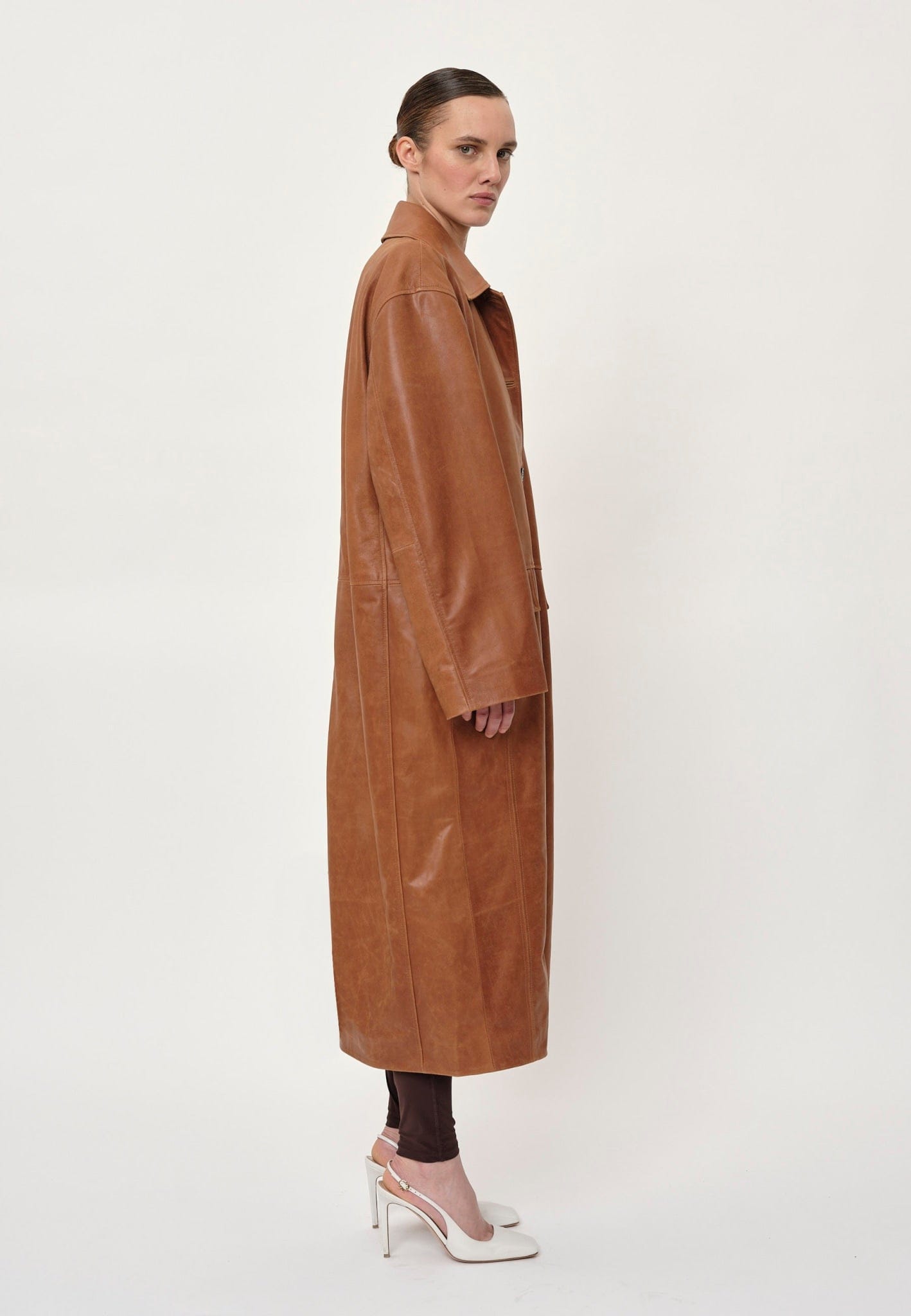 Halston Leather Coat - Cognac made by HERSKIND