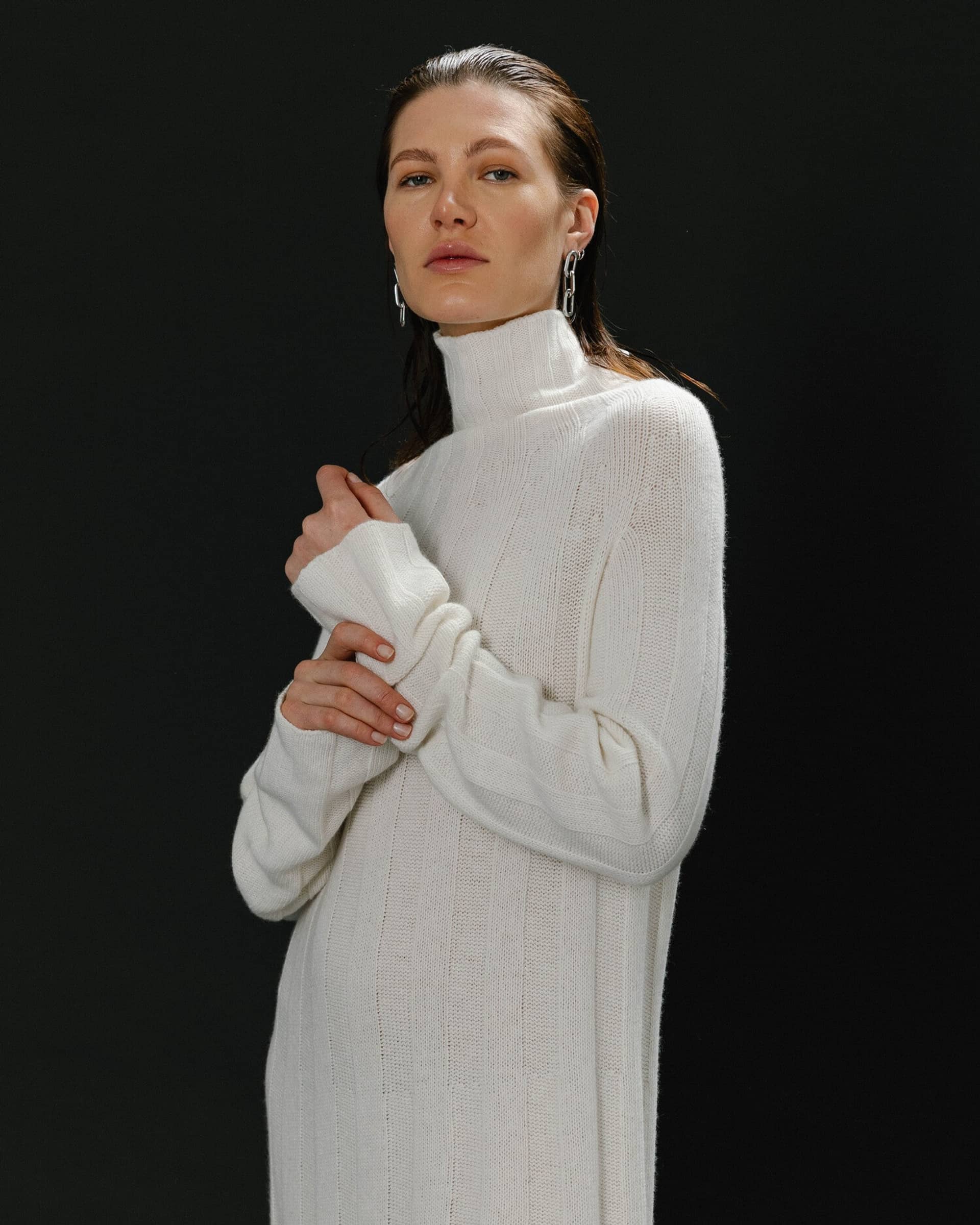 Neo dress made by KNITEL