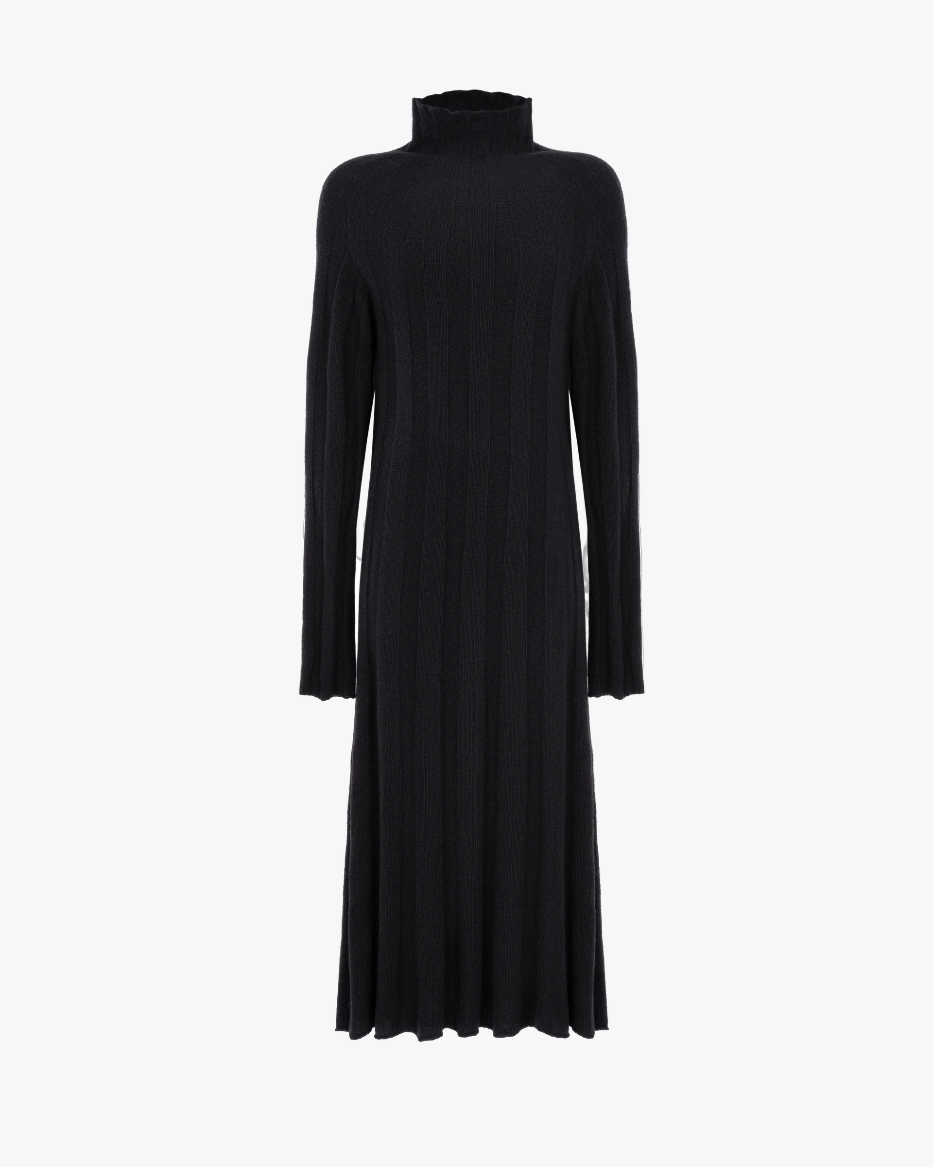 Neo dress made by KNITEL