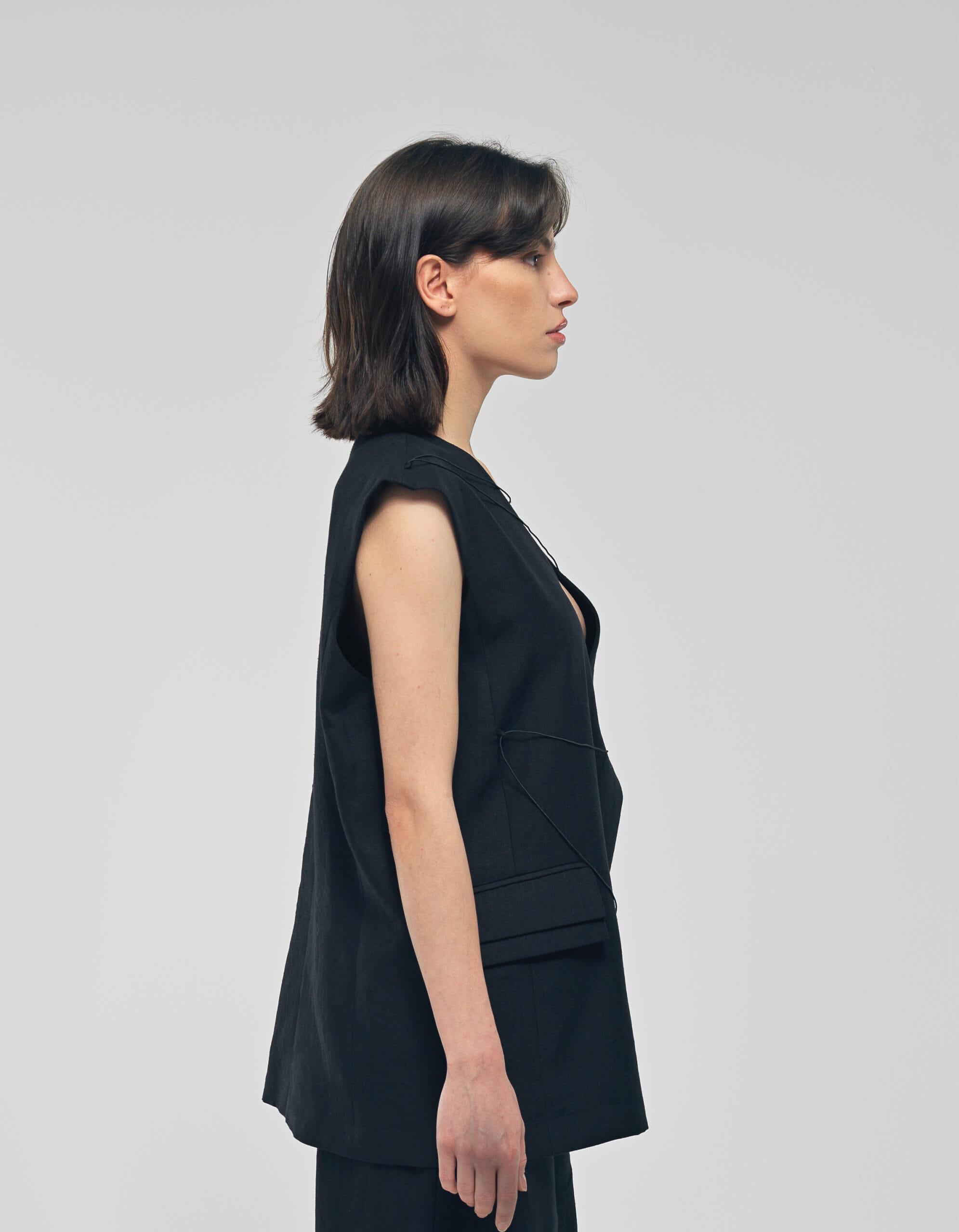 MEILANI Black Linen Vest made by MAET