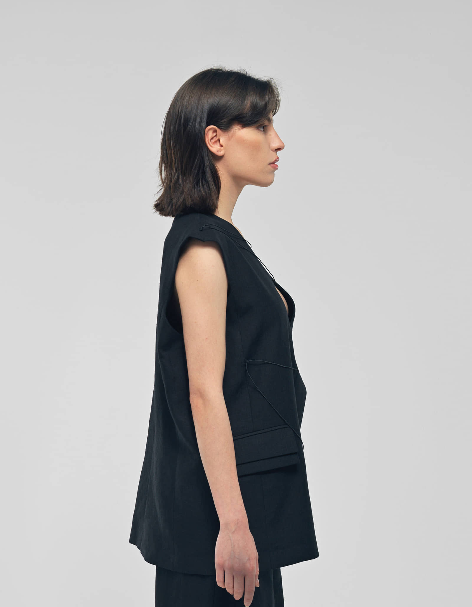 MEILANI Black Linen Vest made by MAET