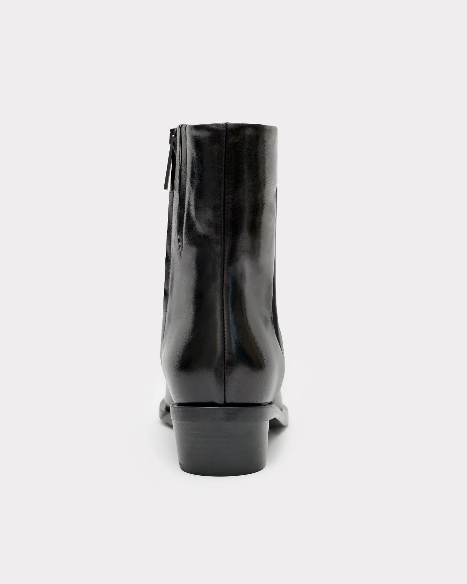 The City Boot - Black made by ESSEN