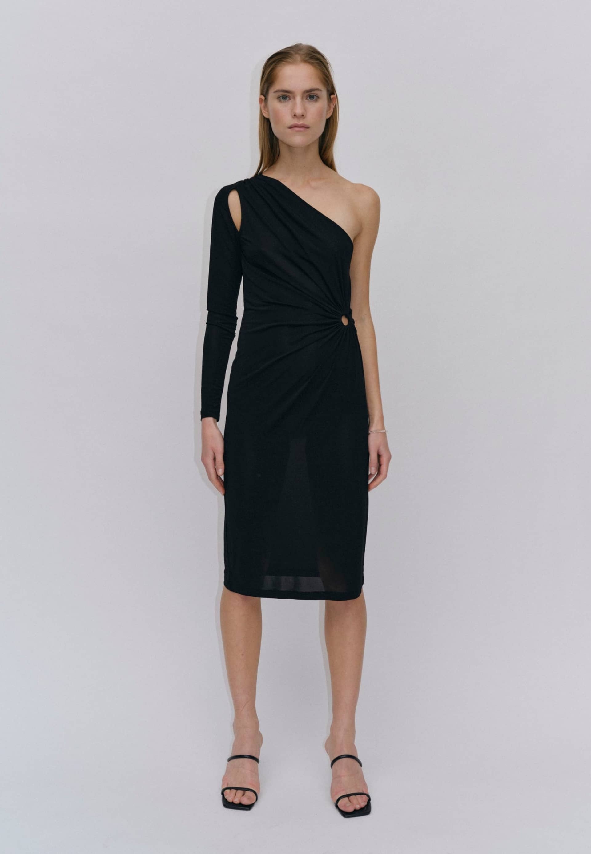 Loretta Dress - Black made by HERSKIND