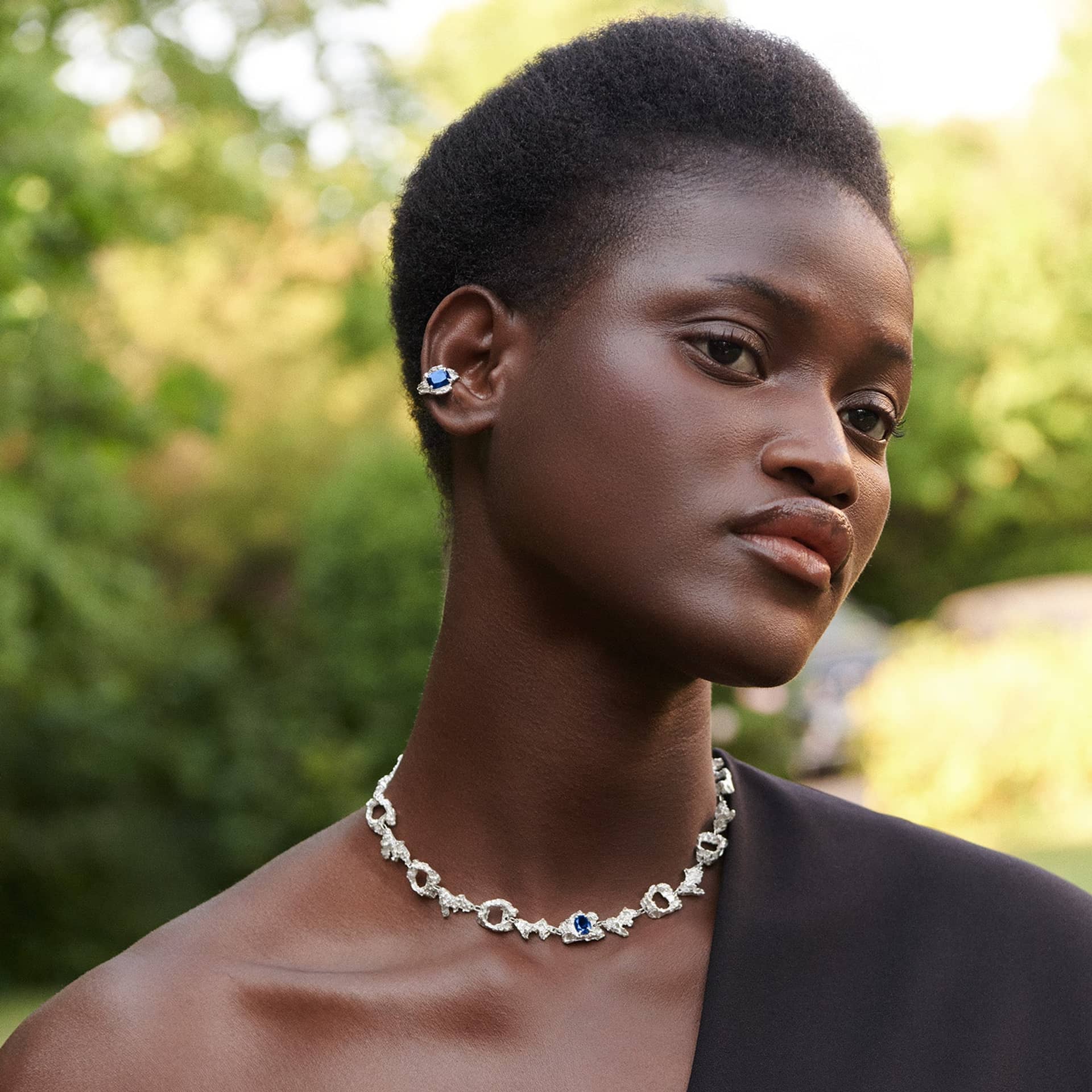 Eryngii Sapphire Argenti Necklace made by Loveness Lee