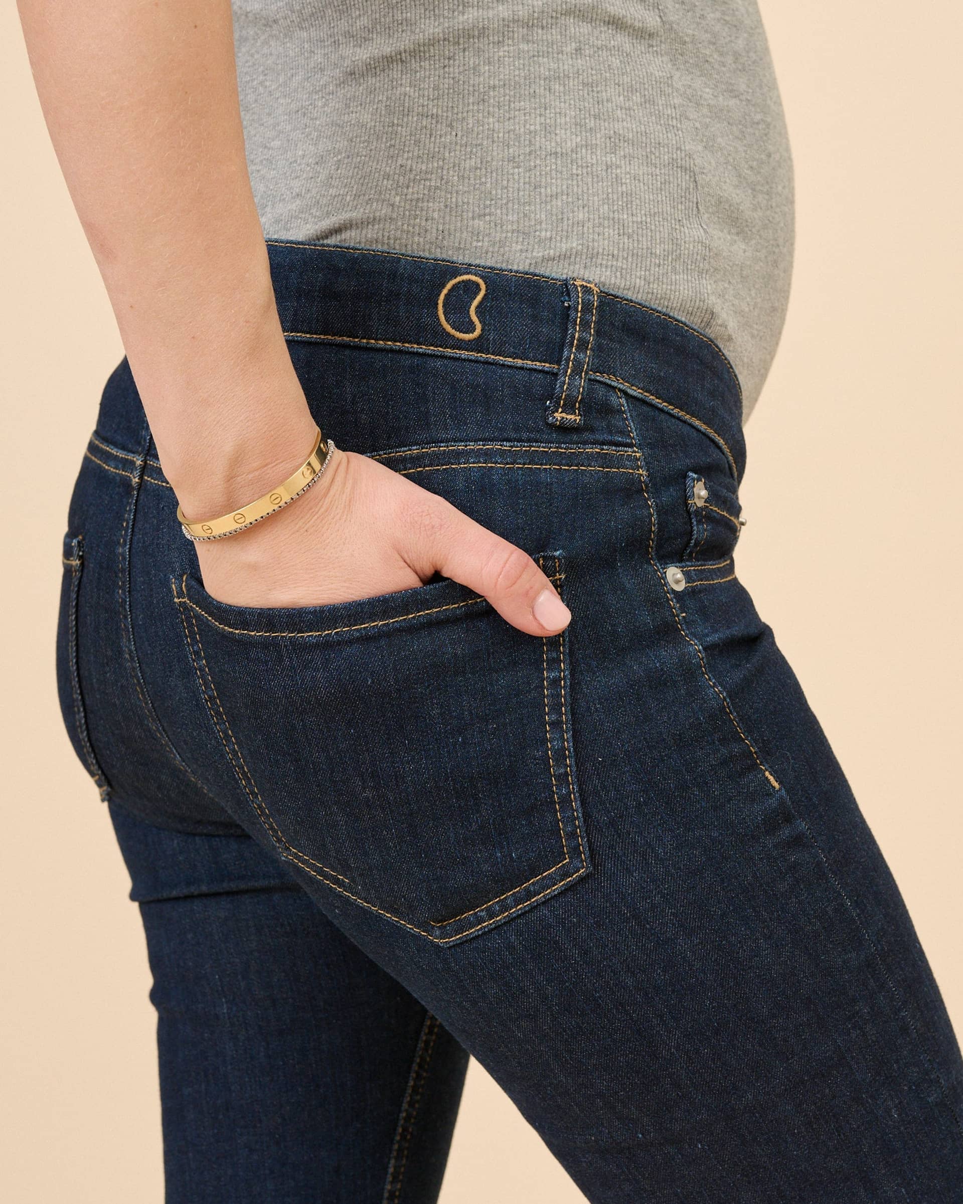 01 Straight Fit - Raw Indigo made by Ilouity