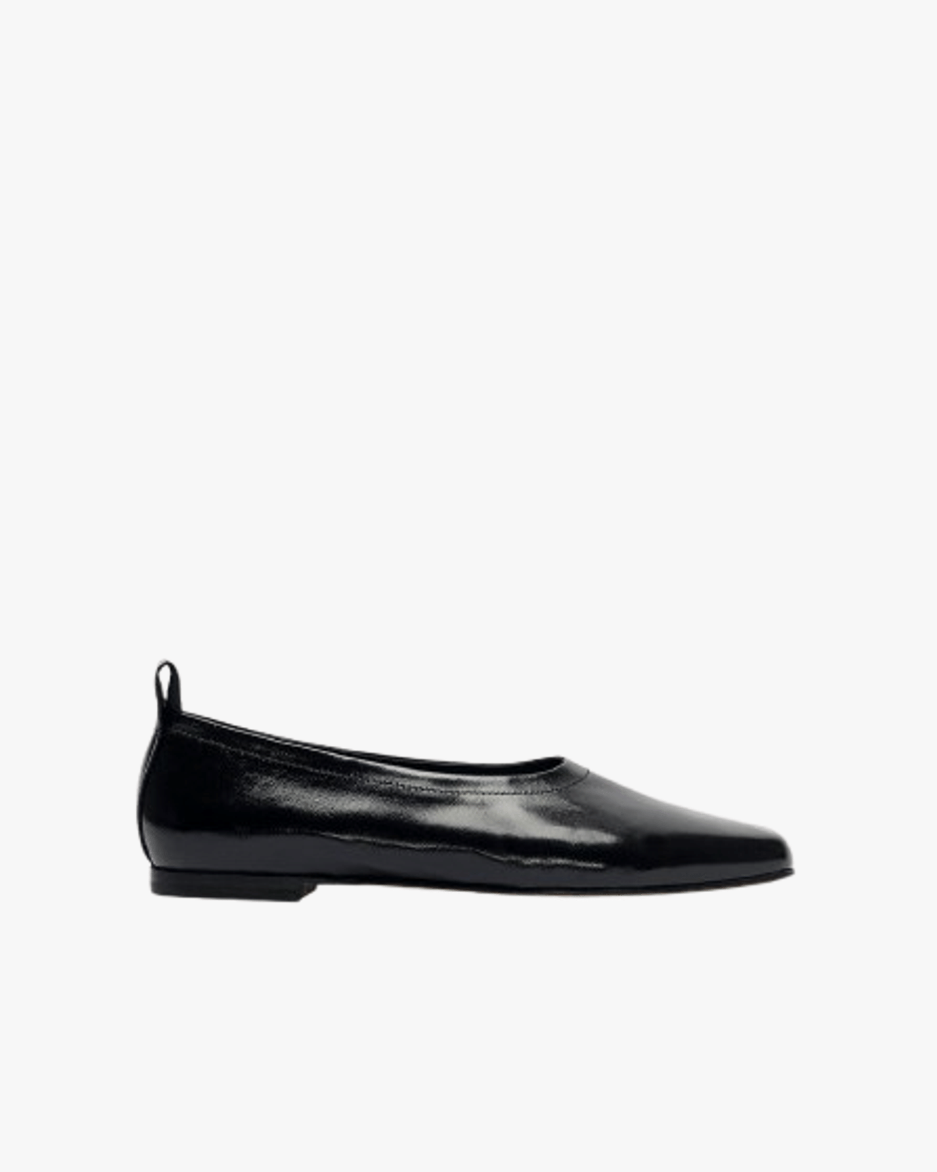 The Foundation Flat - Black Patent made by ESSEN