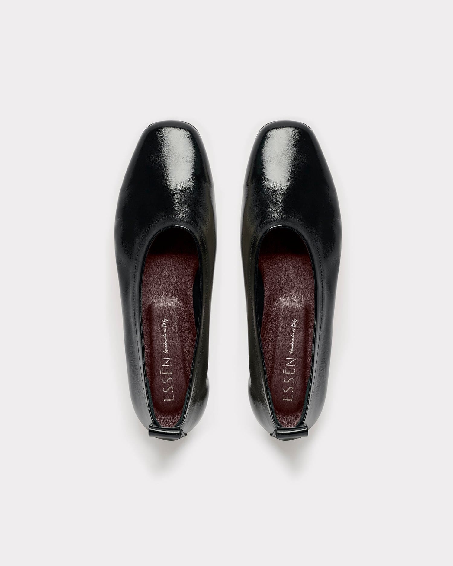 The Foundation Flat - Black Patent made by ESSEN