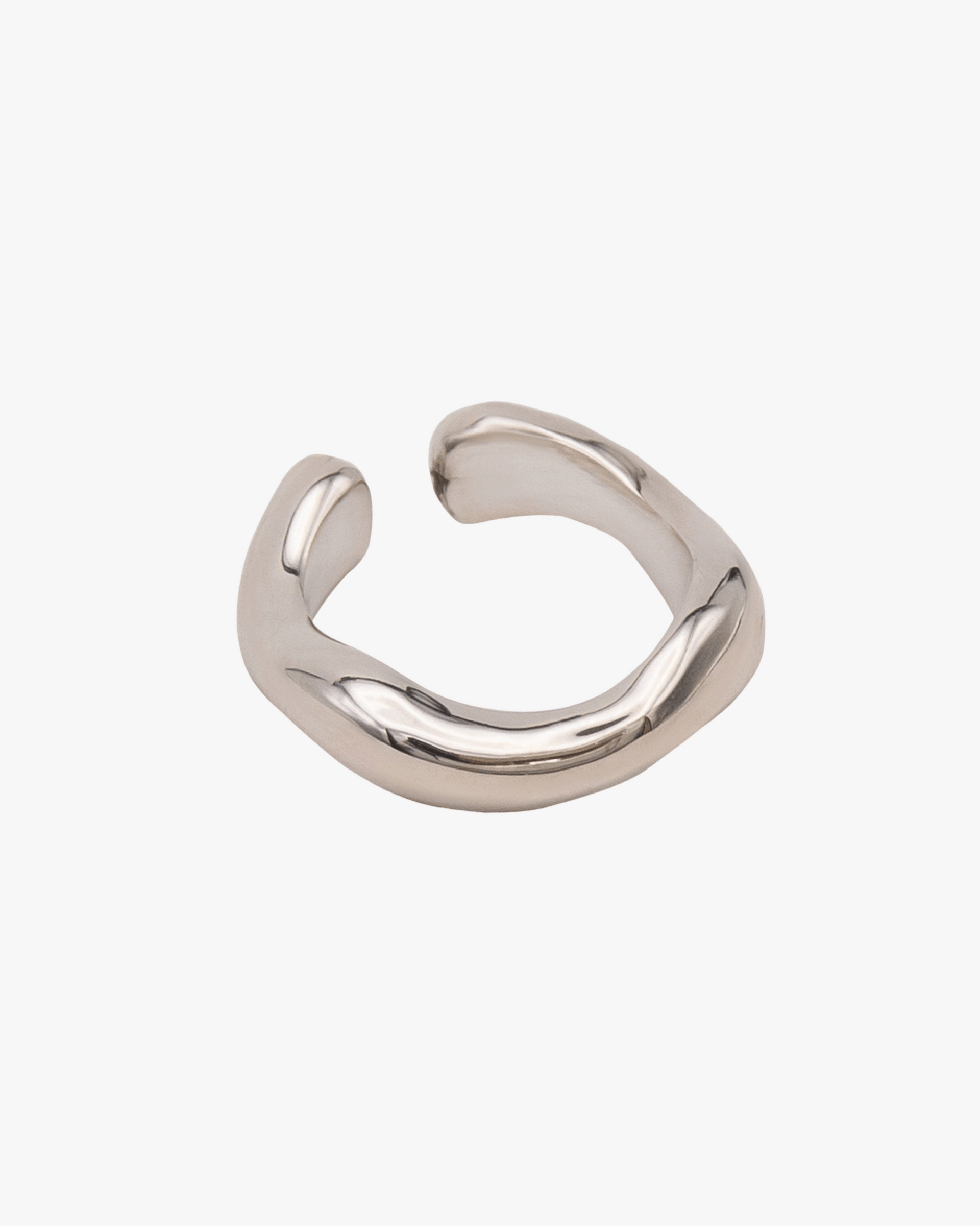 CURVAS EAR CUFF made by Carolina De Barros