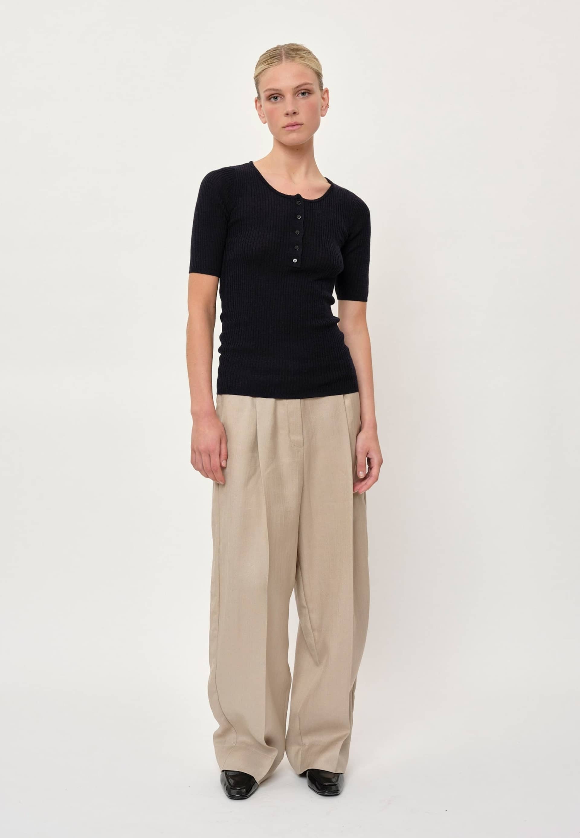 Carla Pants - Croissant made by HERSKIND