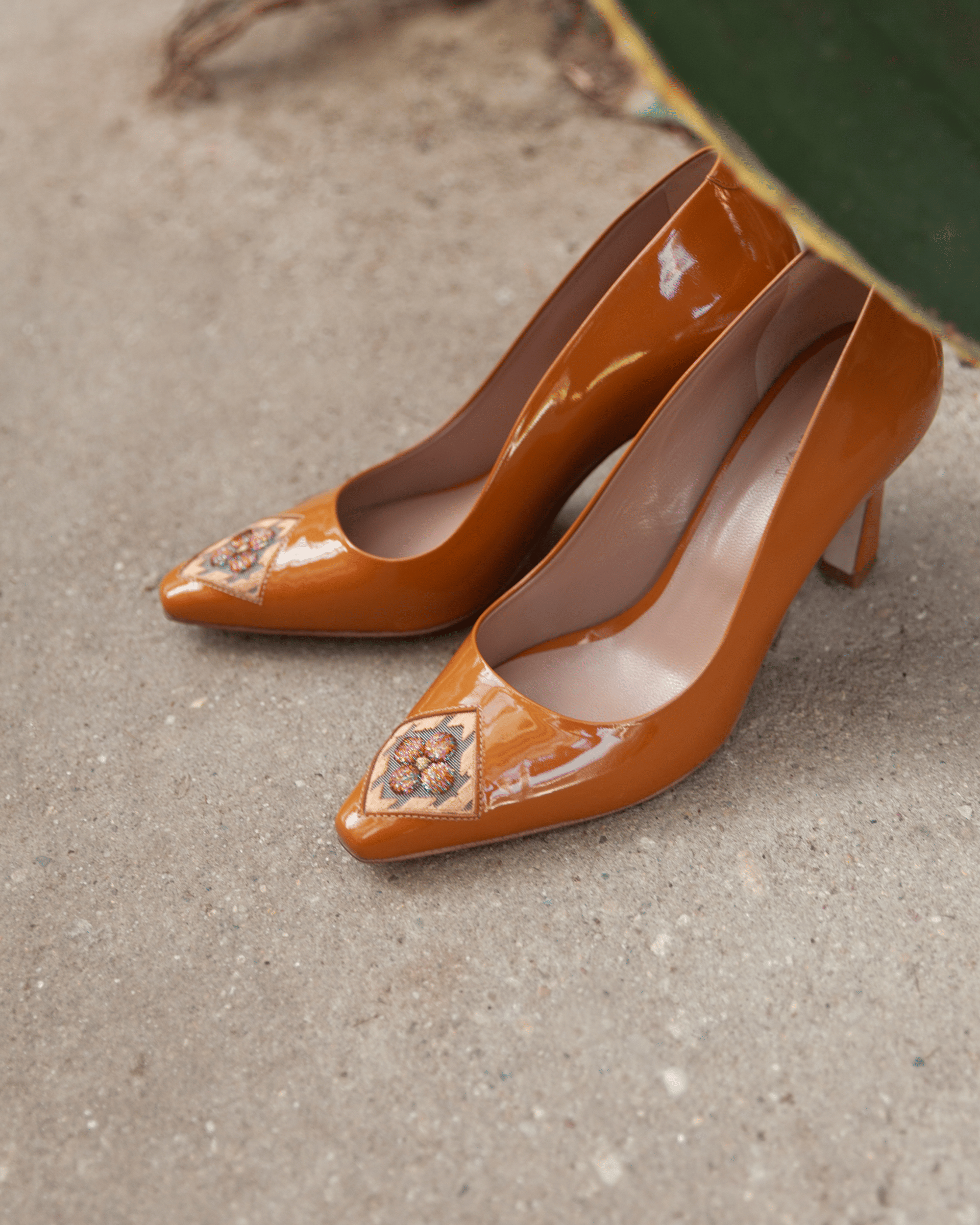 Fiorellini Pump in Semi-Patent Leather 85 Peru Brown in Brown made by ATANA