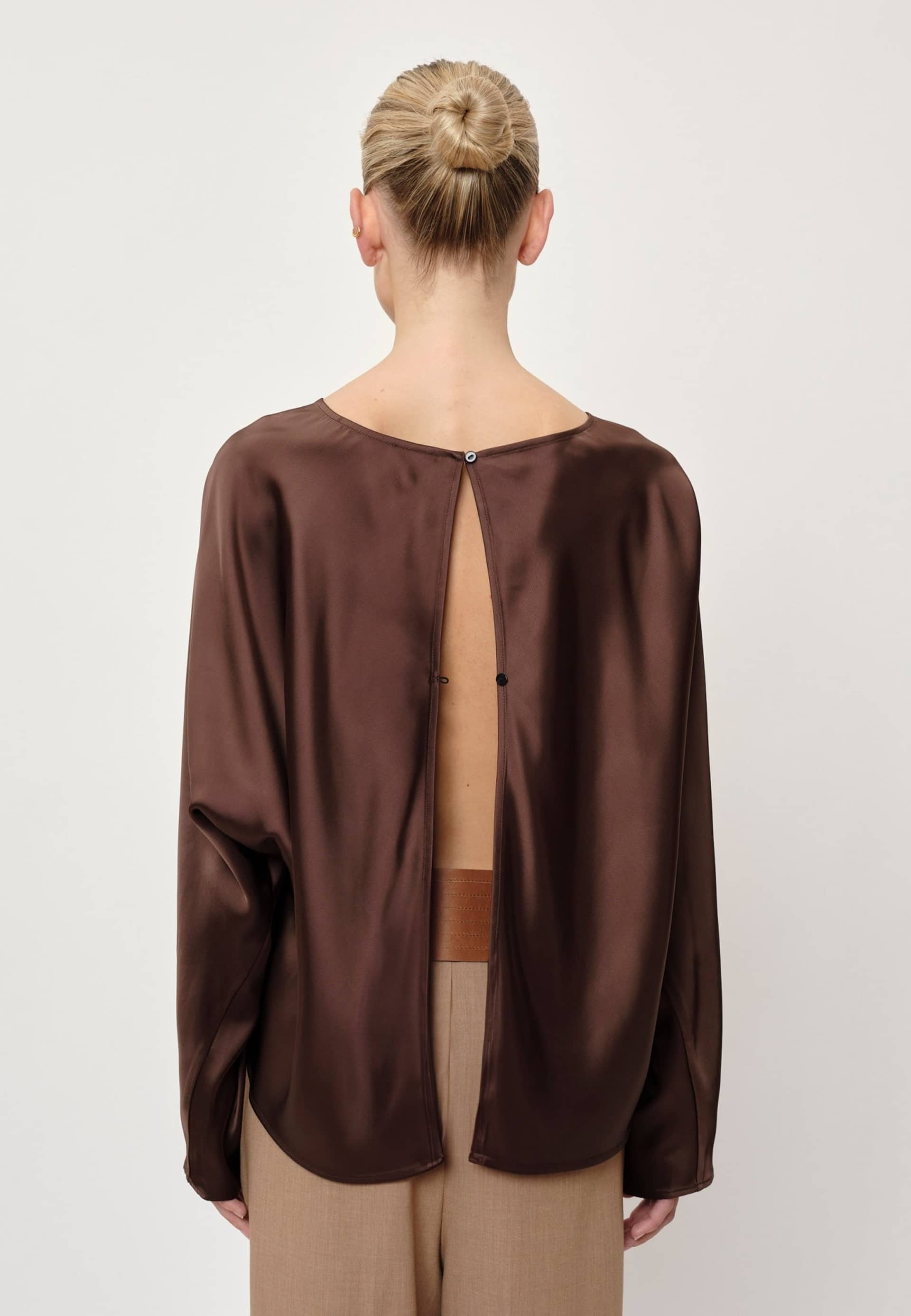 Candy Blouse - Toffee made by HERSKIND