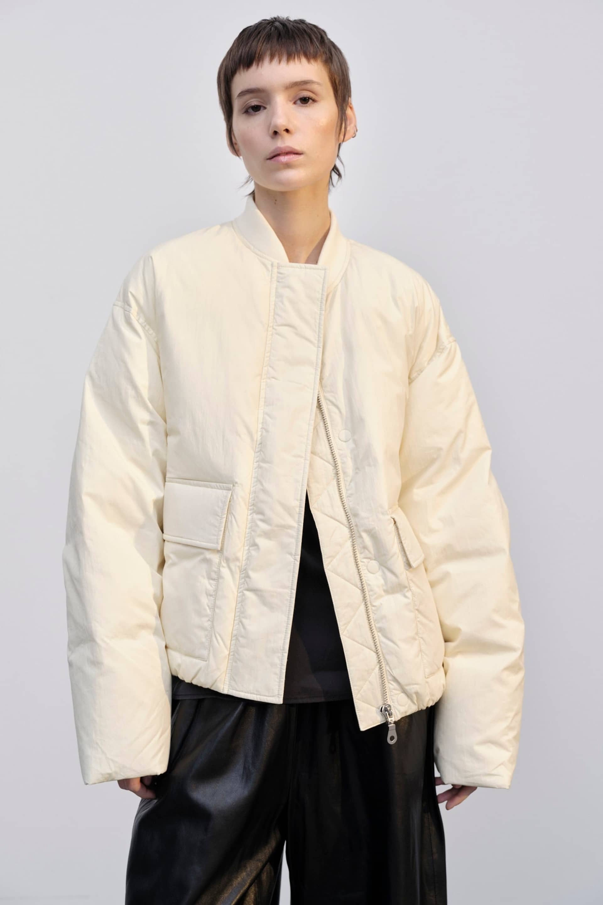 Manu Puffer Jacket - Off White made by HERSKIND