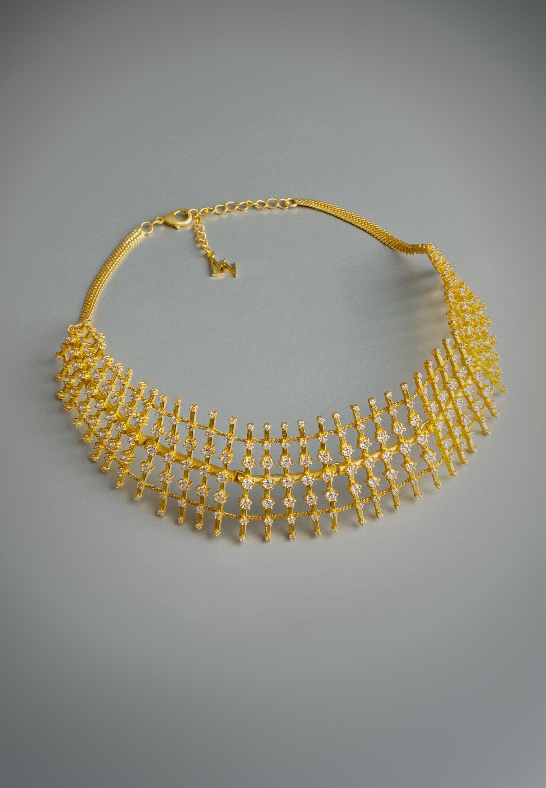 Choker Dorado Helia made by Lavani Jewels