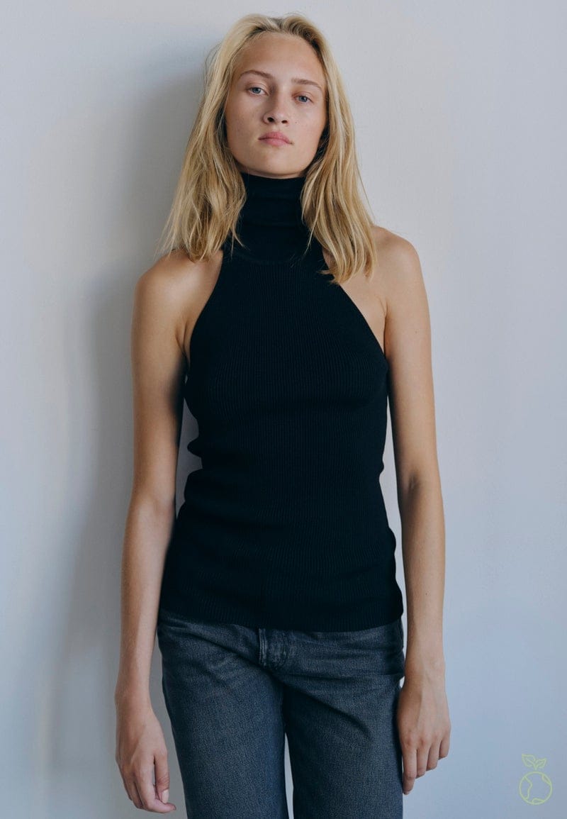 Bo Top - Black made by HERSKIND