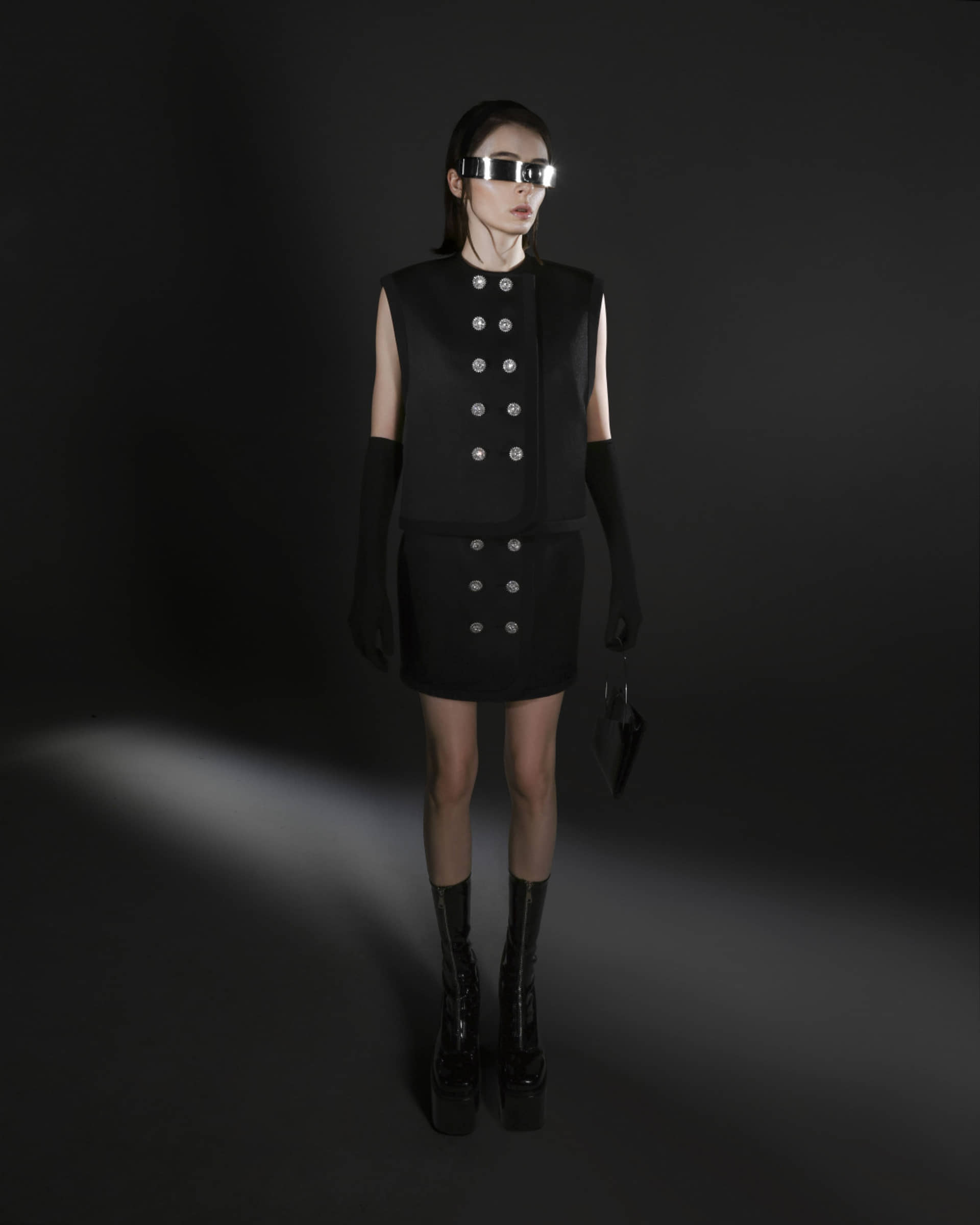 ZIRCON BUTTON MINI SKIRT made by KEBURIA