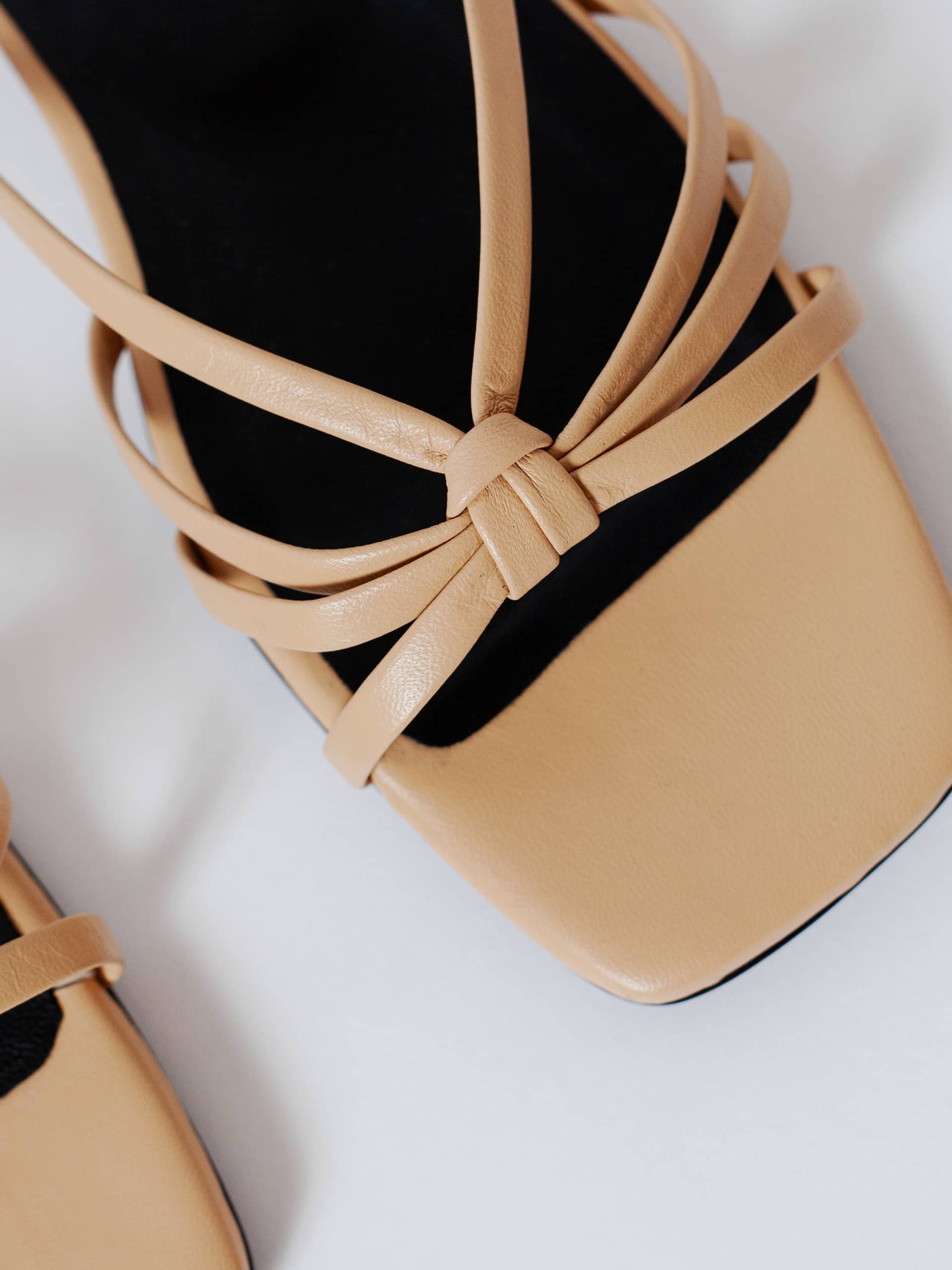 THE JENNIE FLAT NUDE made by Blankens