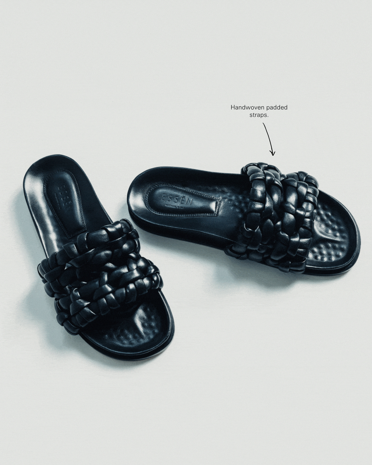The Pool Slide - Black - Limited Edition made by ESSEN