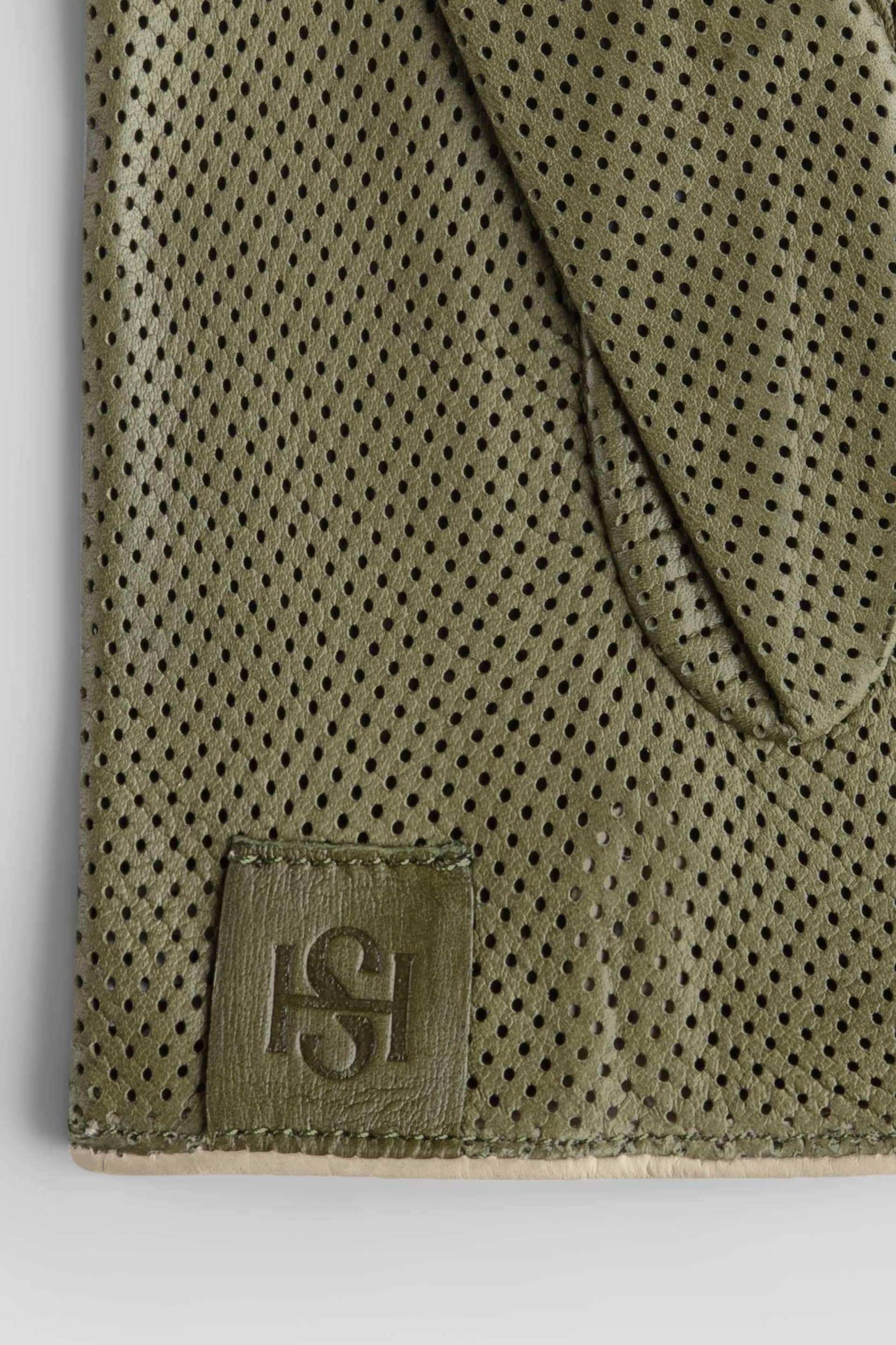 Statement Perforated Verde made by Handsome Stockholm