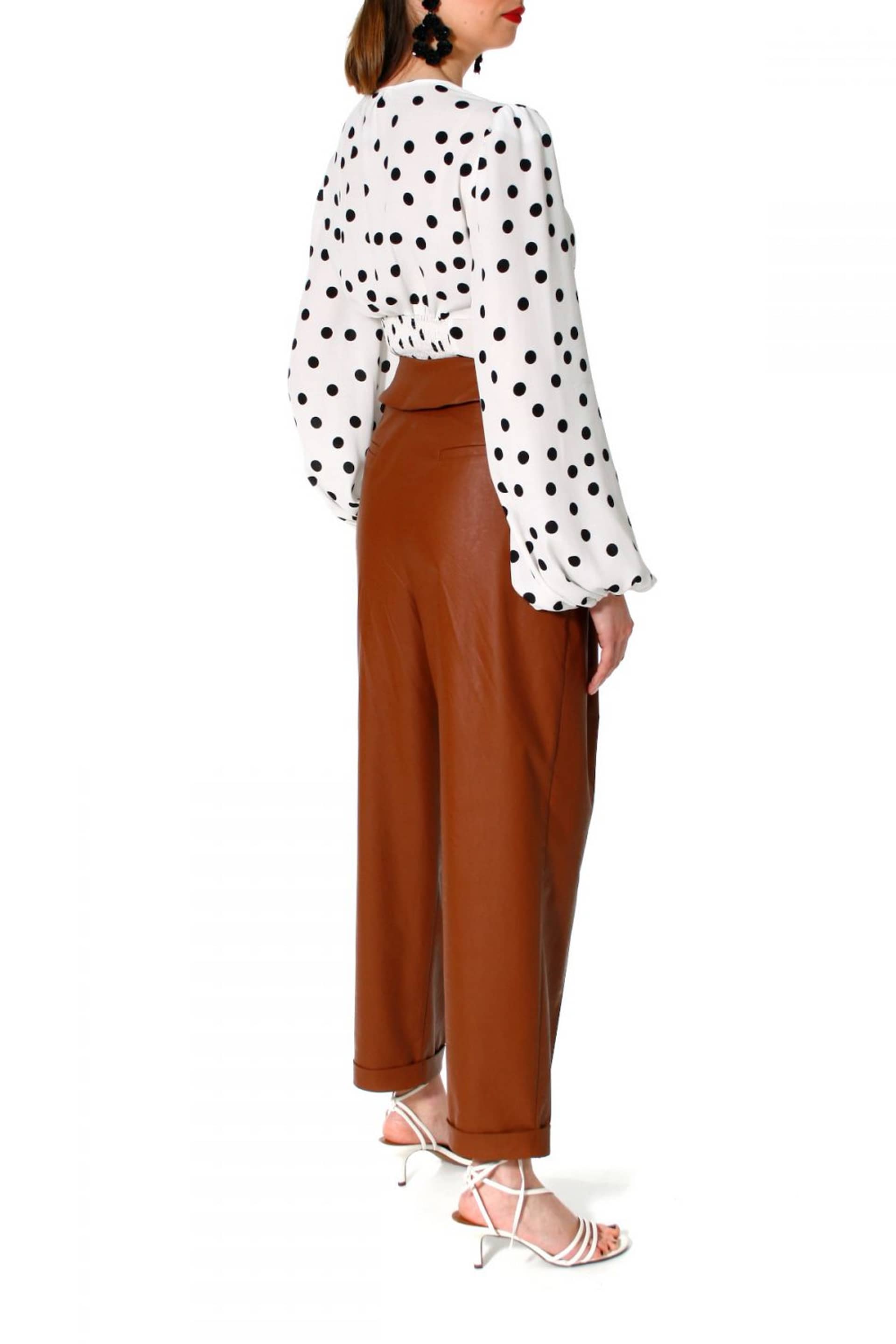 Blouse Alicia Bit Of White in White made by HALEWSKI