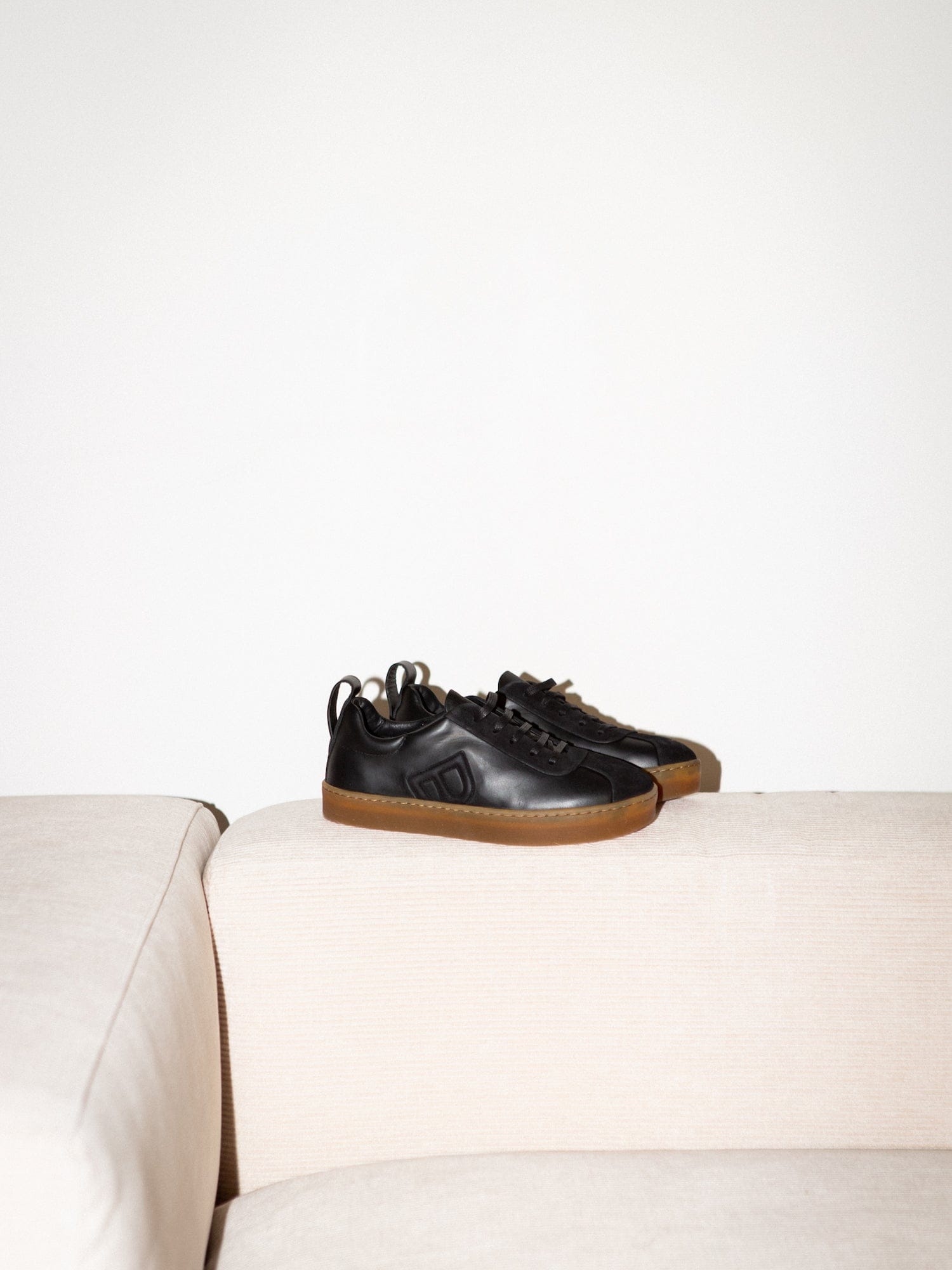 THE ELIN BLACK SNEAKER made by Blankens
