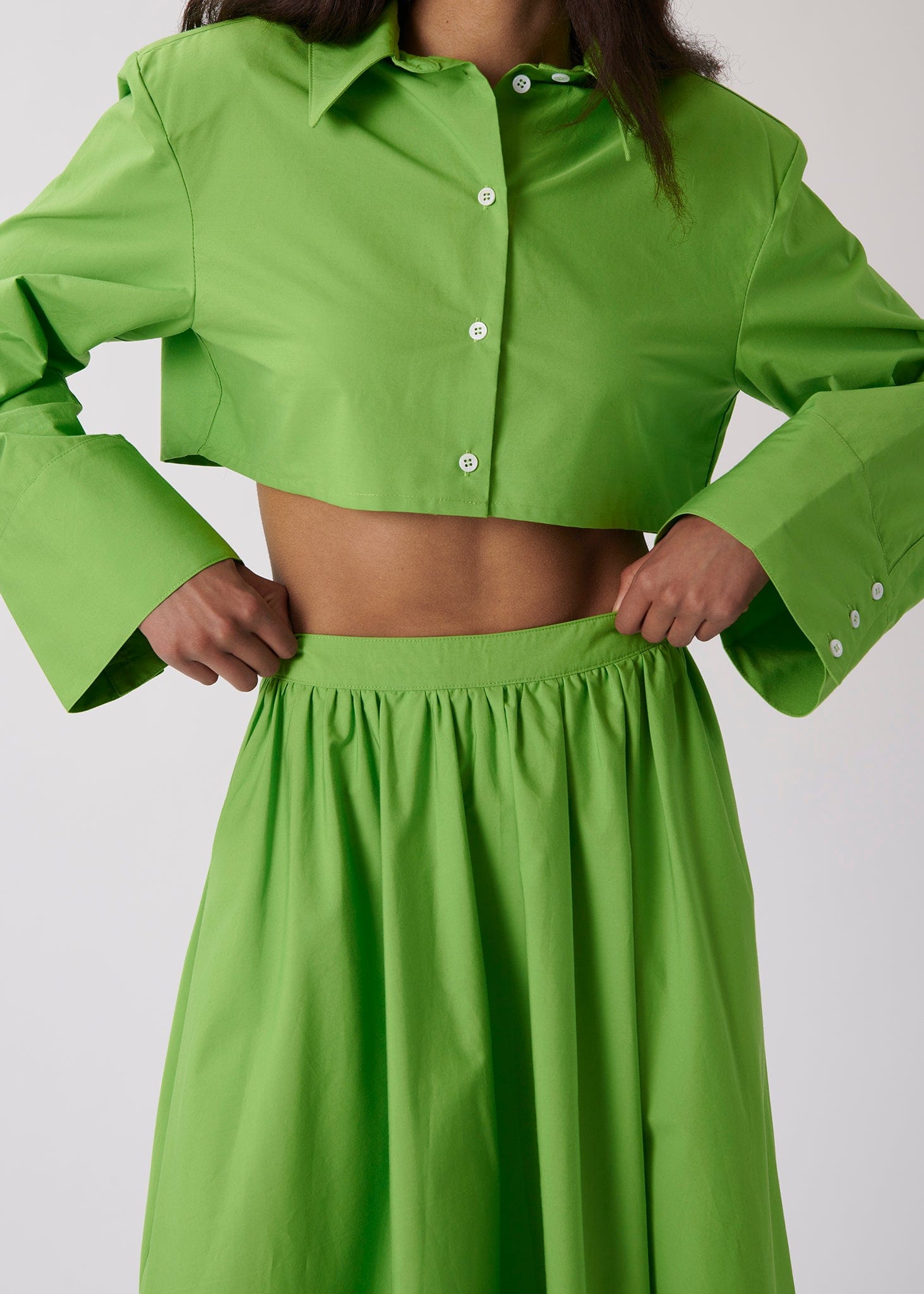 Harper Shirt in Green made by AÉRYNE