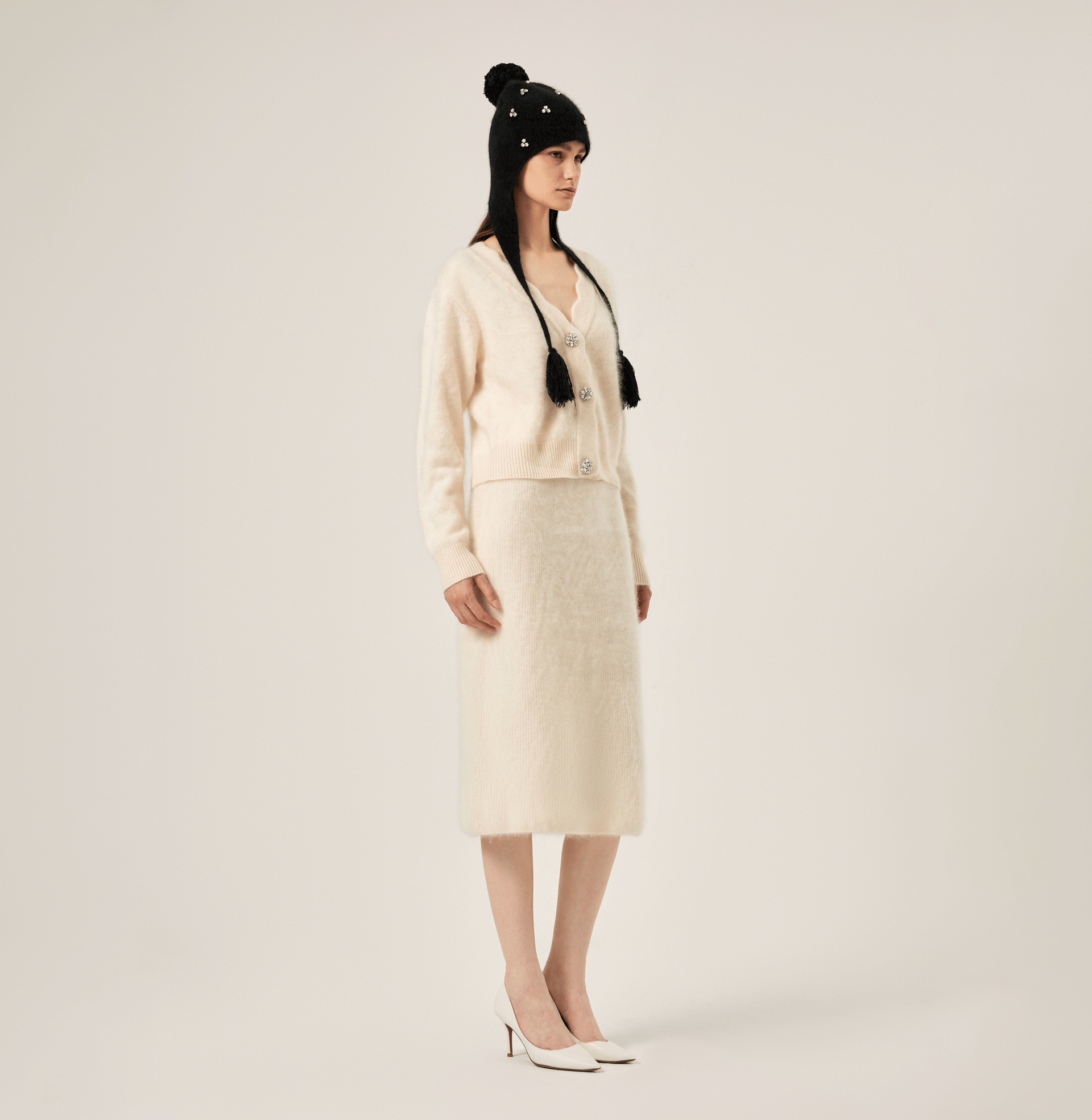 FLUFFY CASHMERE SCALLOPED V-NECK CARDIGAN in White made by CRUSH Collection