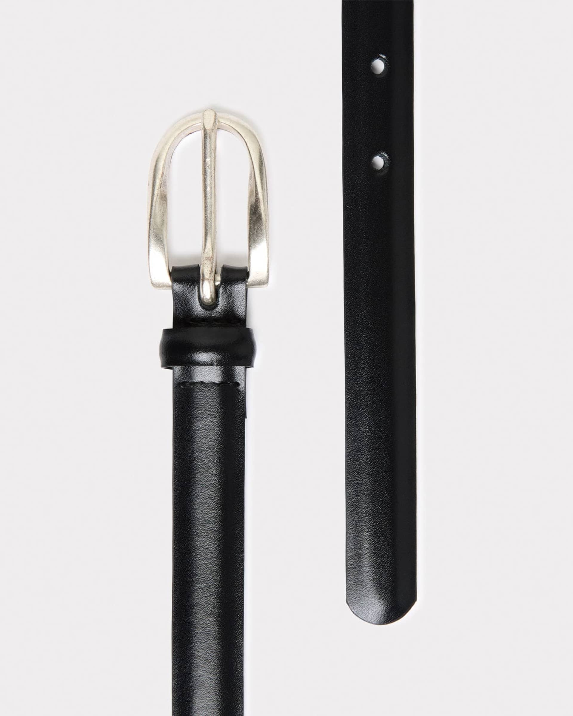 The Double Wrap Belt - Black in Black made by ESSEN