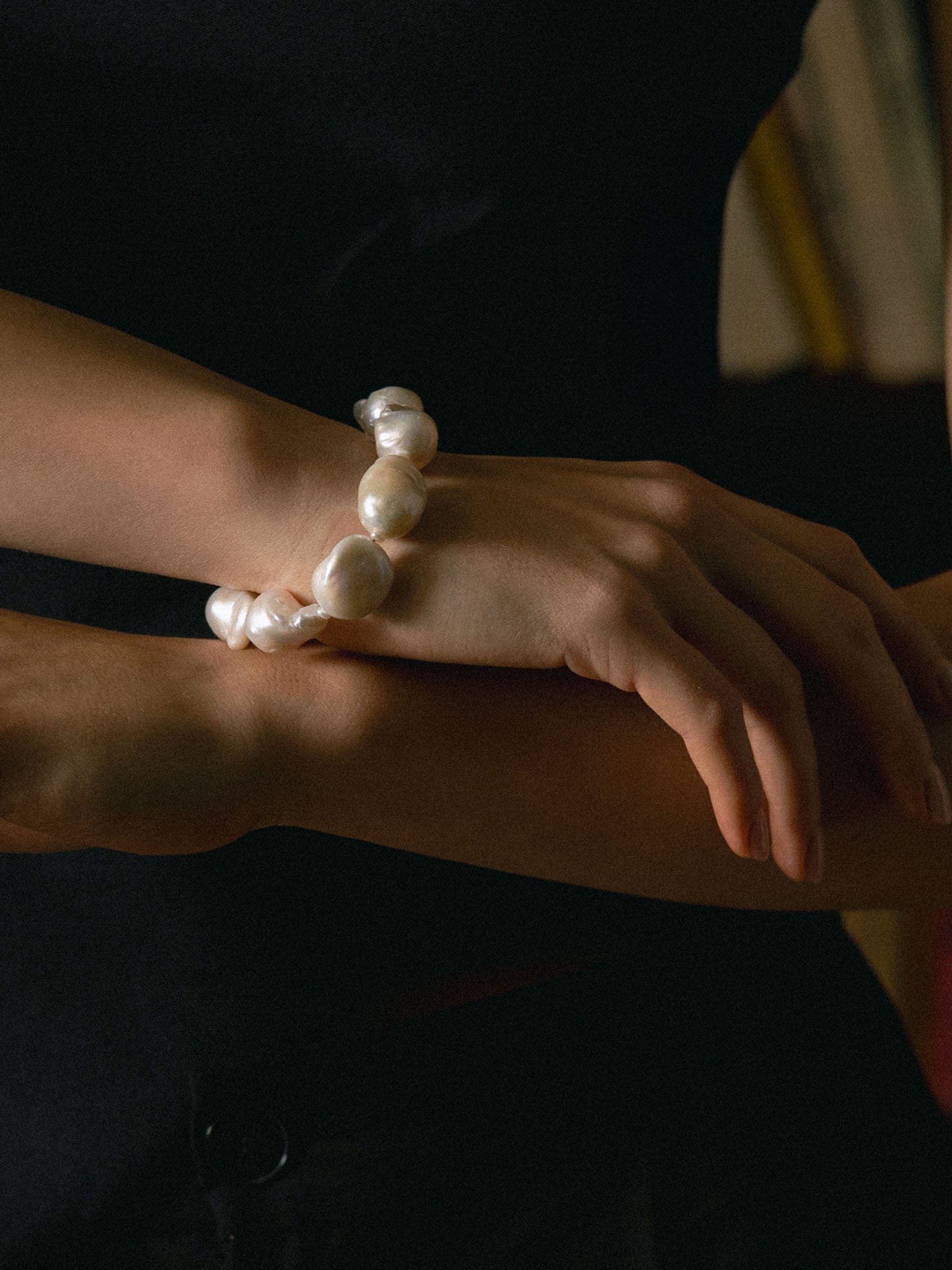 Baroque Pearl Bracelet made by Eva Remenyi