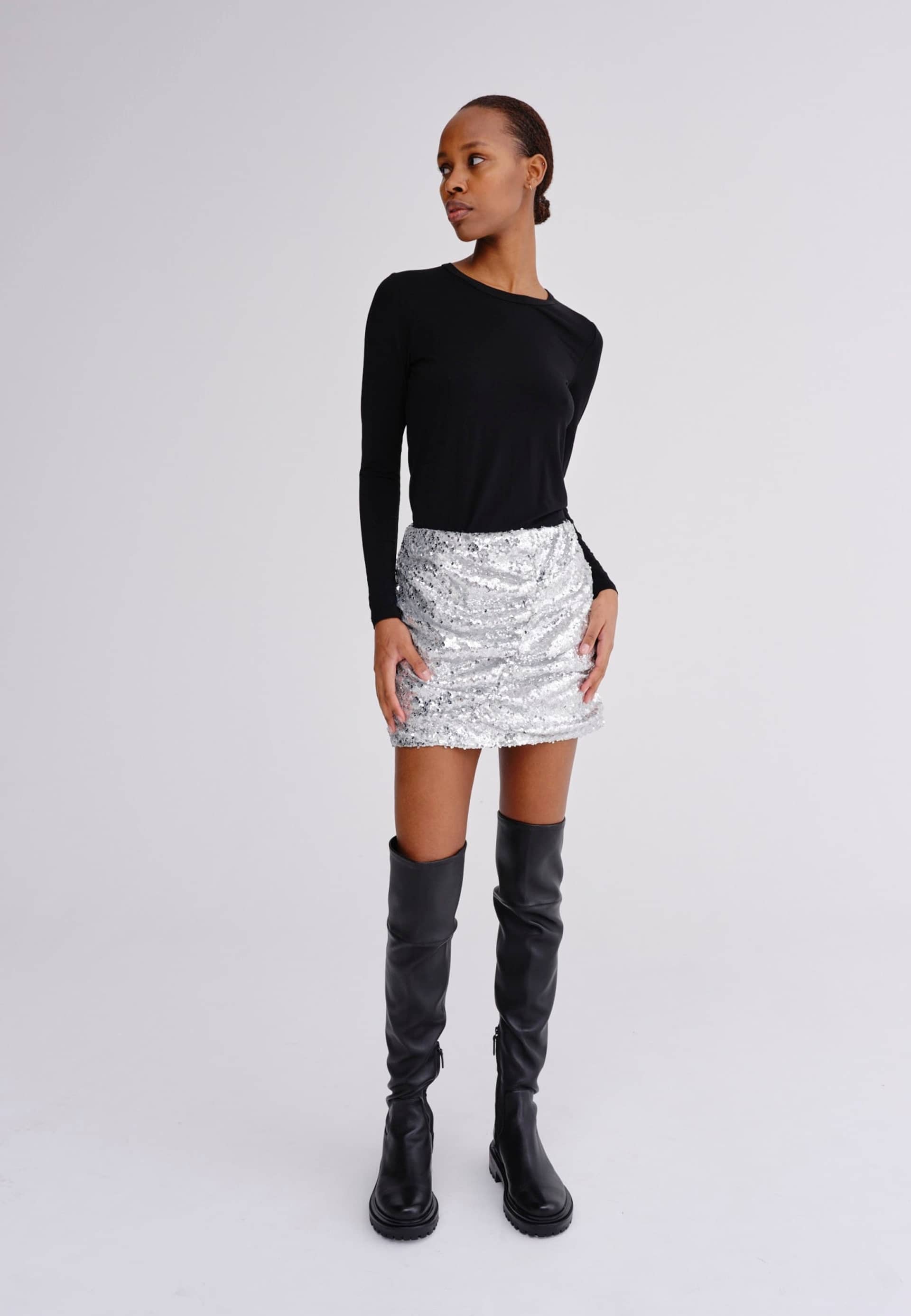 Boss Skirt - Silver made by HERSKIND