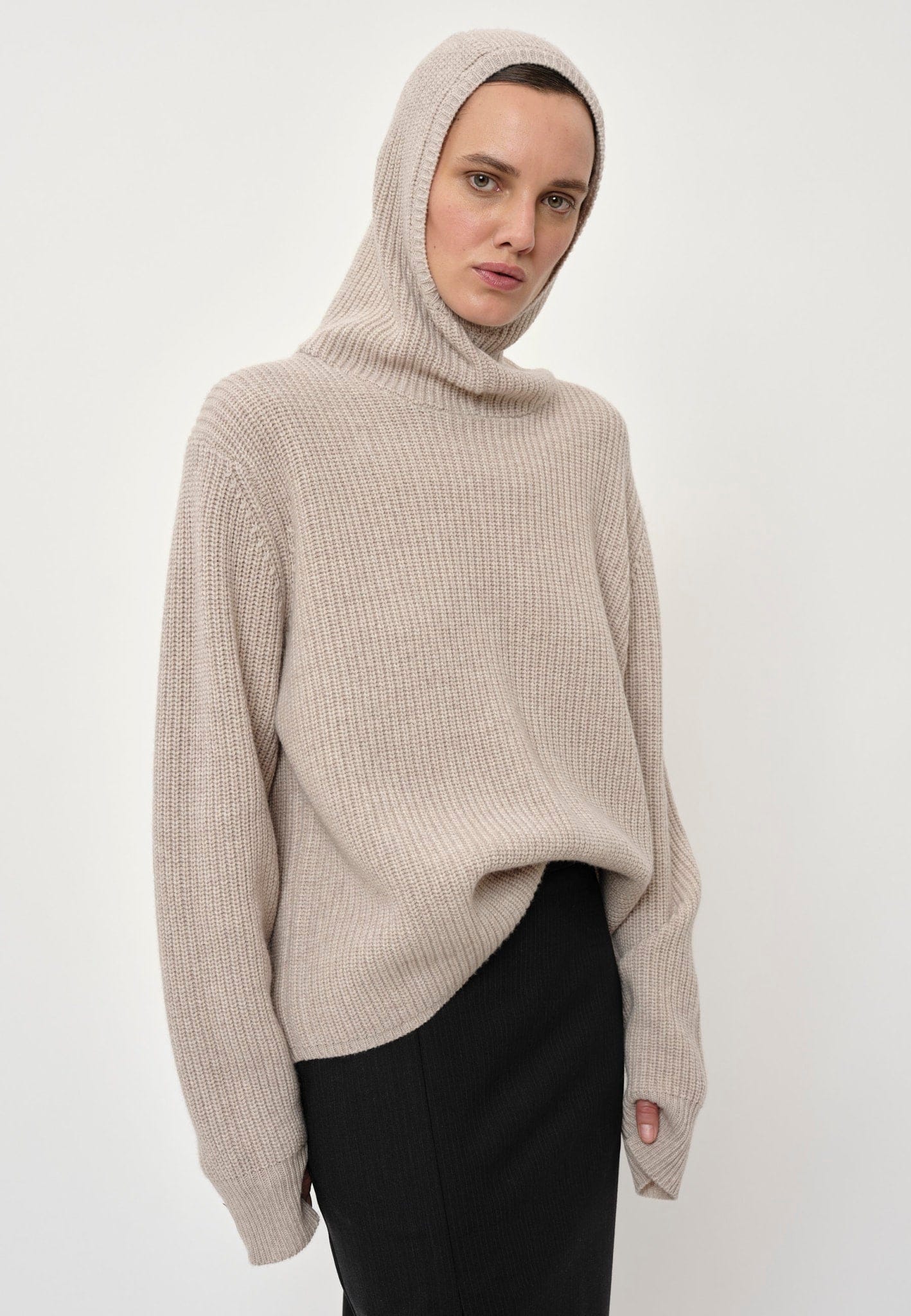 Holy Knit Hoodie - Sand made by HERSKIND