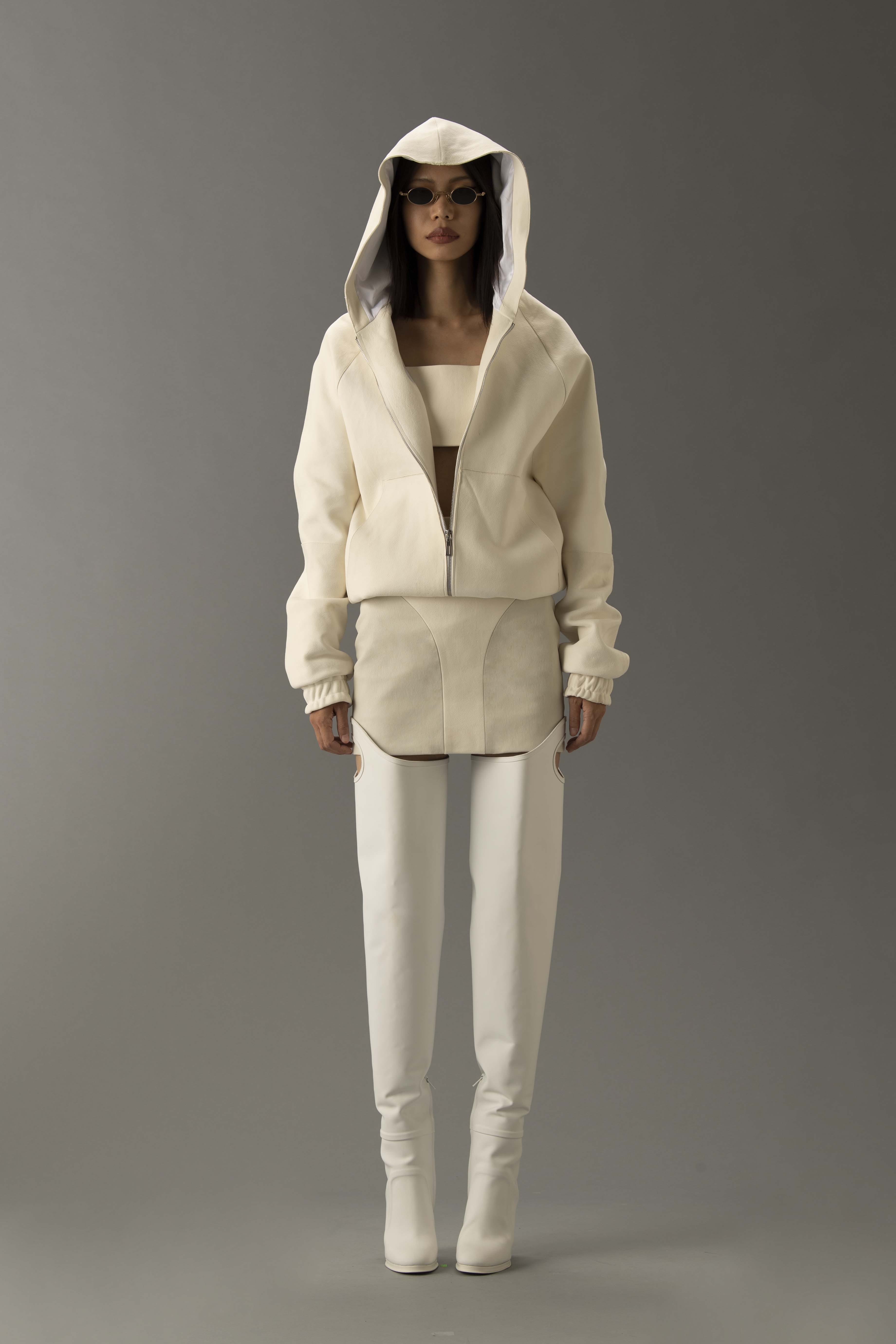 BLISS LEATHER & SUEDE SKIRT in White made by Vestiaire d'un Oiseau Libre