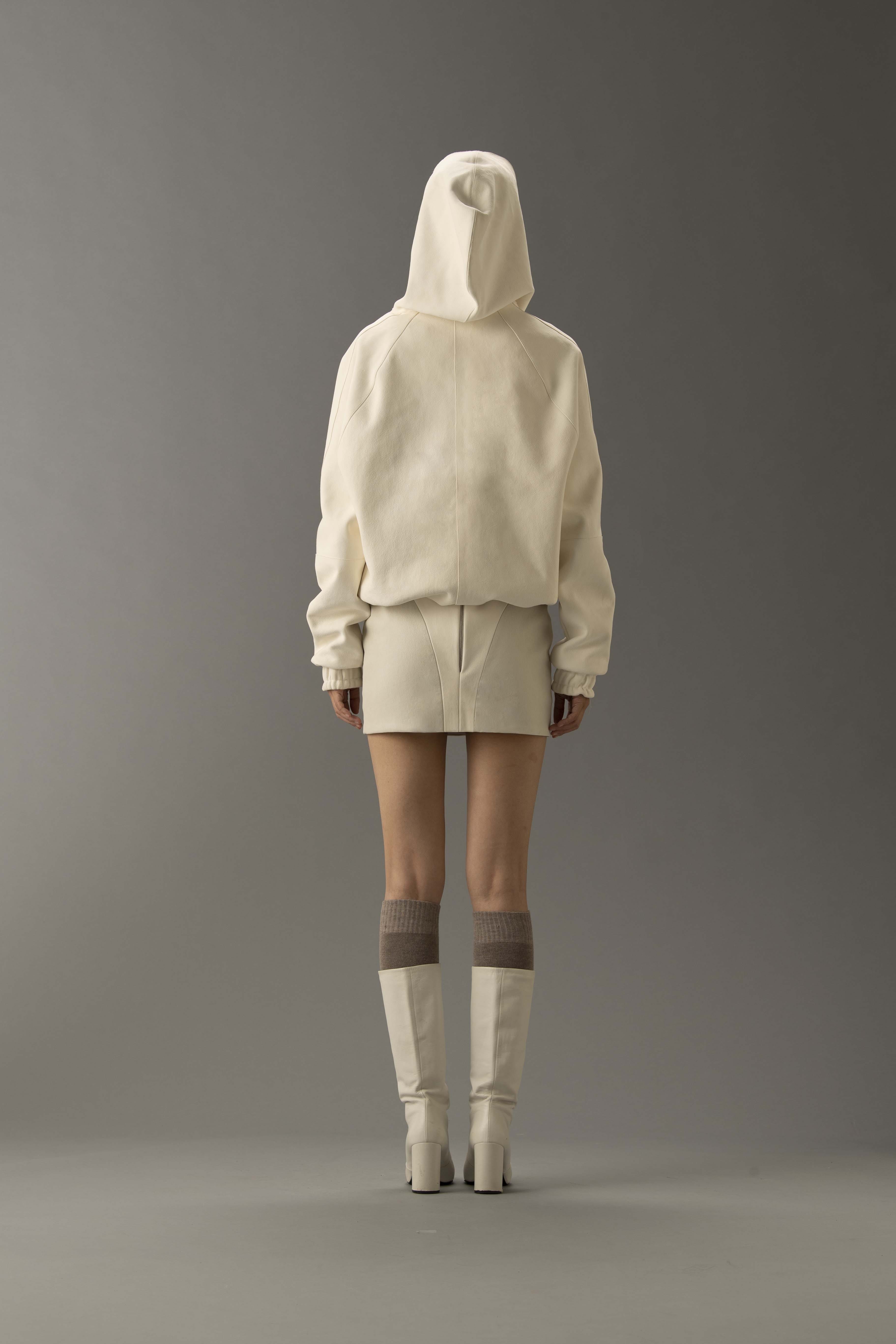 BLISS LEATHER & SUEDE SKIRT in White made by Vestiaire d'un Oiseau Libre