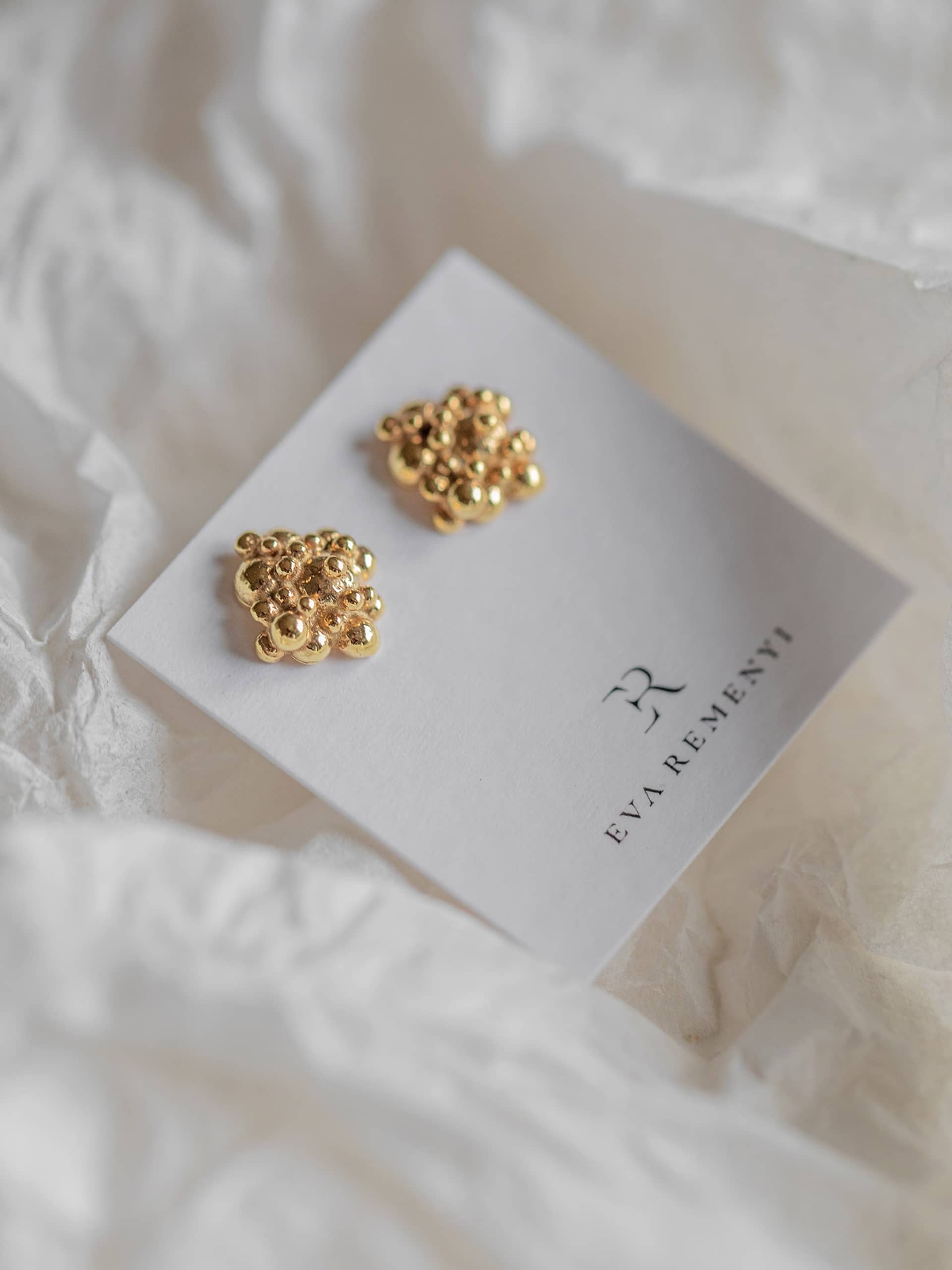 Céleste Deux Small Earrings 14ct Gold in Gold made by Eva Remenyi
