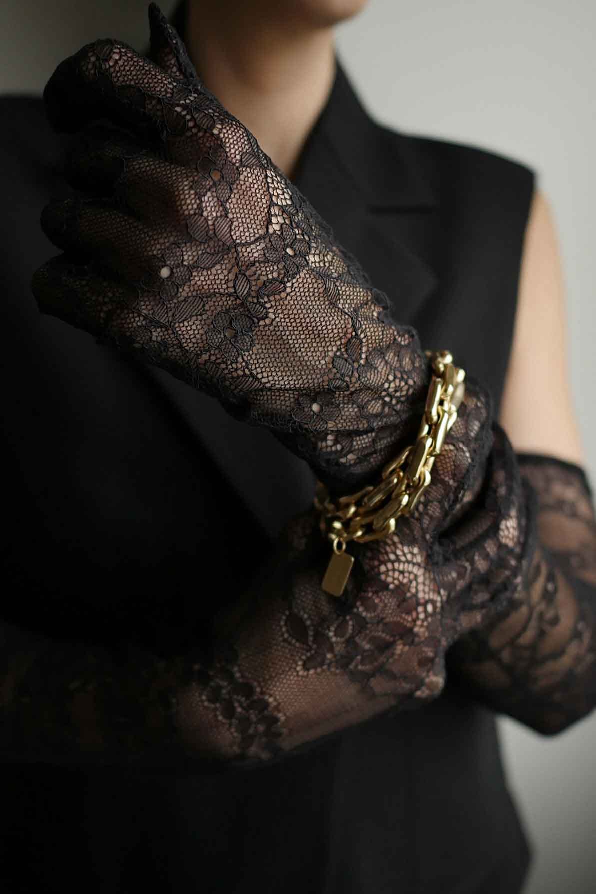 Lace Long Black made by Handsome Stockholm