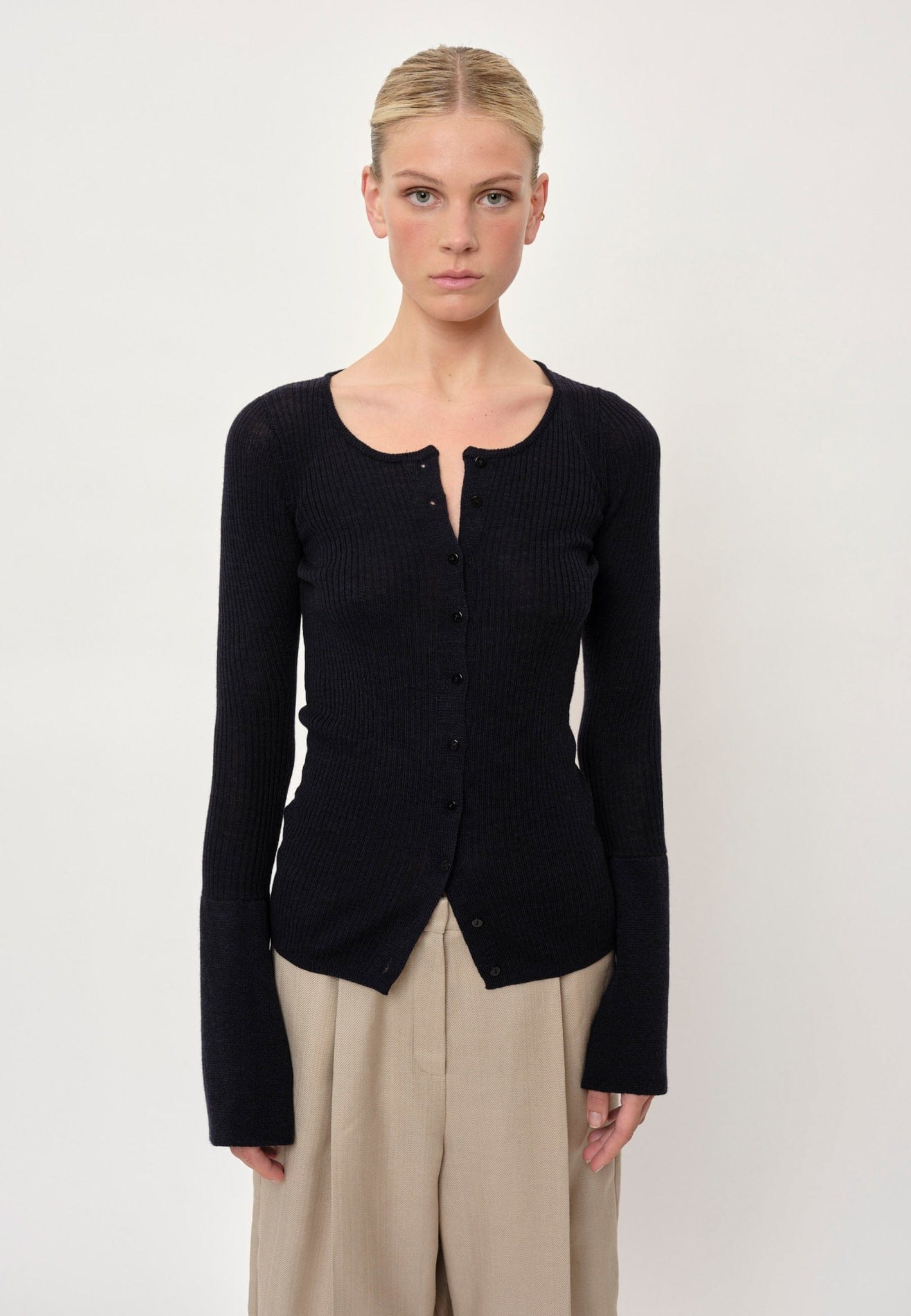 Liw Knit Cardigan - Navy made by HERSKIND