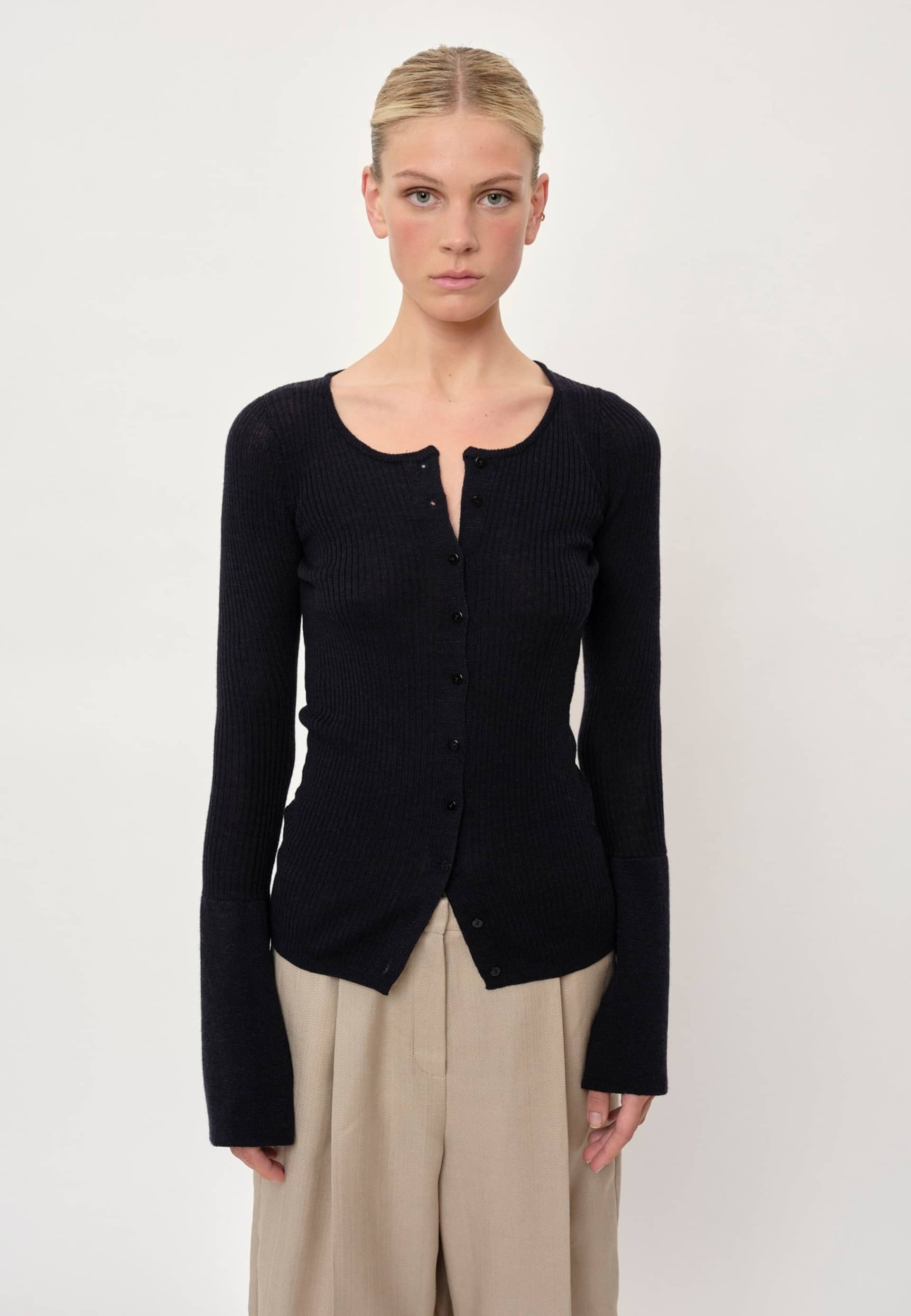 Liw Knit Cardigan - Navy made by HERSKIND
