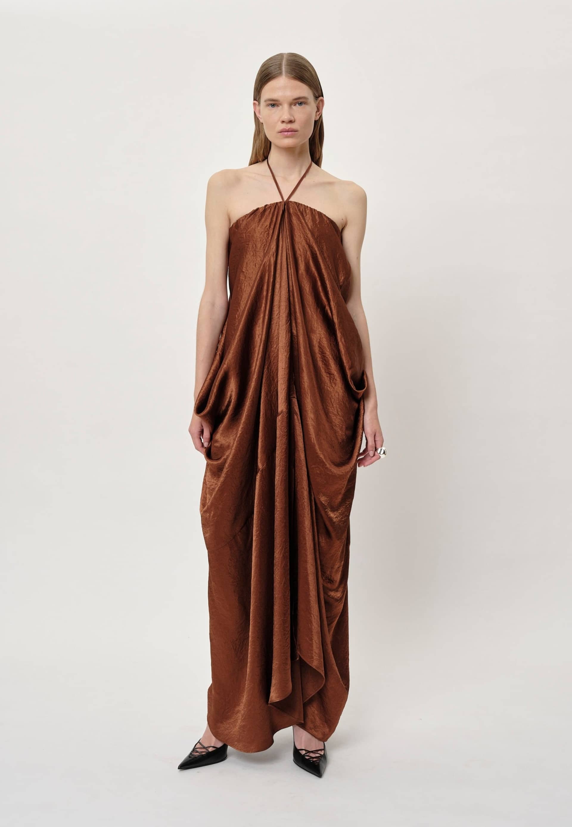 Annika Dress - Toffee made by HERSKIND