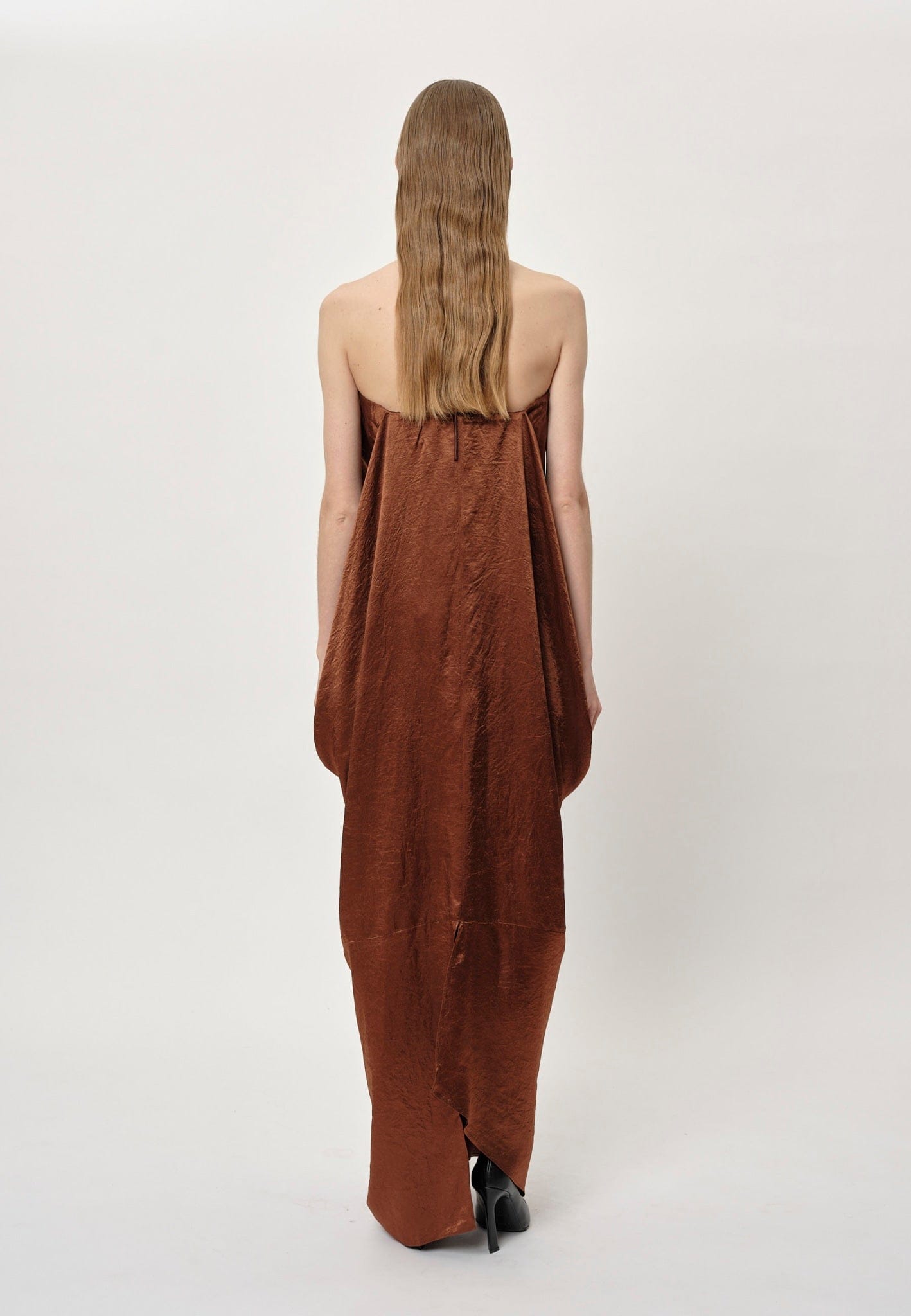 Annika Dress - Toffee made by HERSKIND